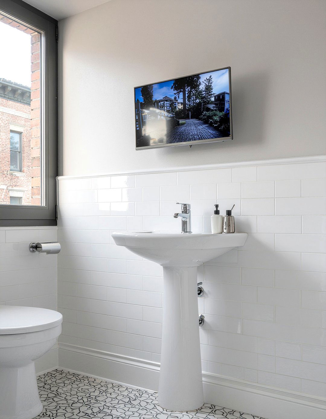 Small Bathroom TV - 30 bathroom TV ideas