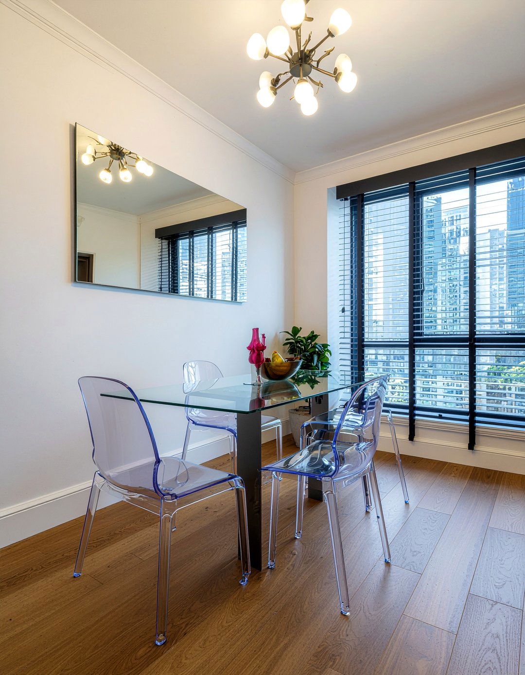 Small Dining Room - 30 dining room style ideas