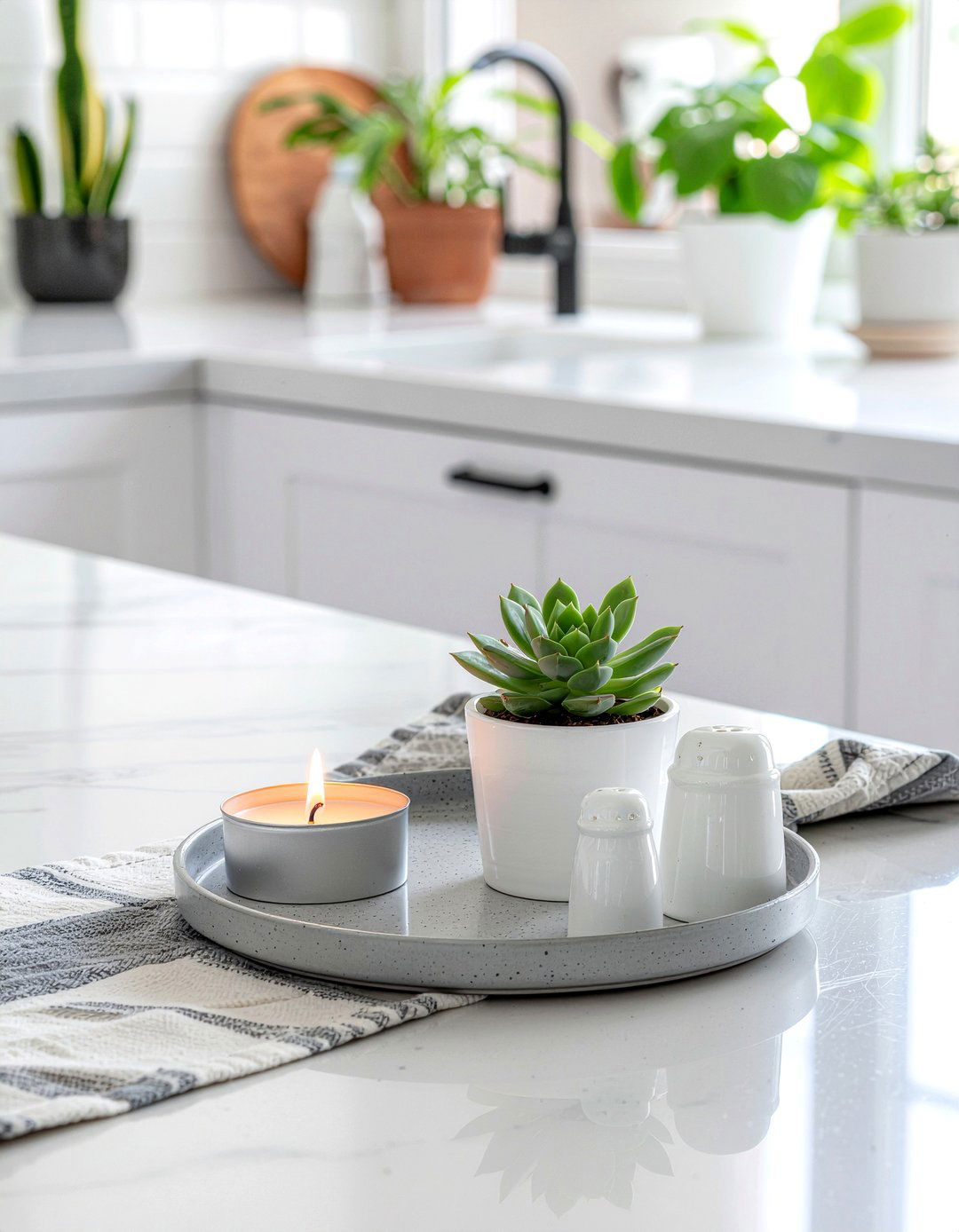 Small Kitchen Tray - 30 kitchen tray styling ideas