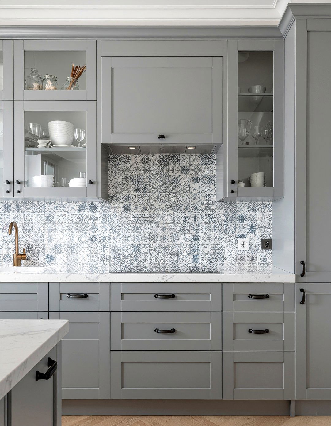 30 Patterned Tile Kitchen Backsplash Ideas for a Stylish Home