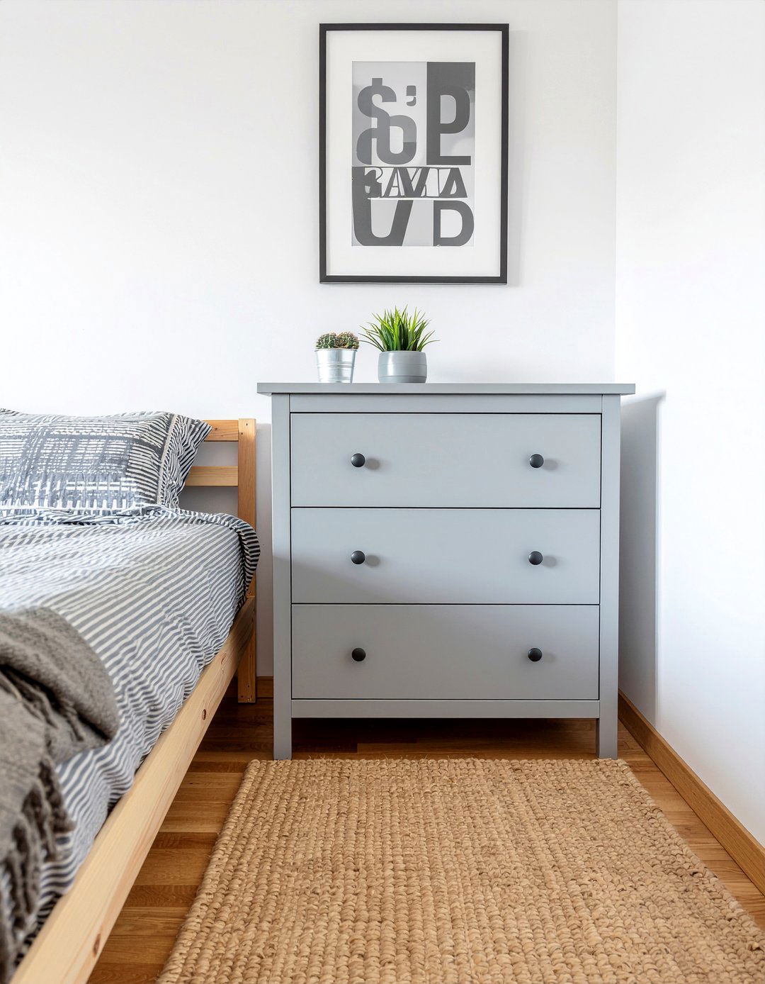 Small Space Dresser - 30 bedroom dresser ideas