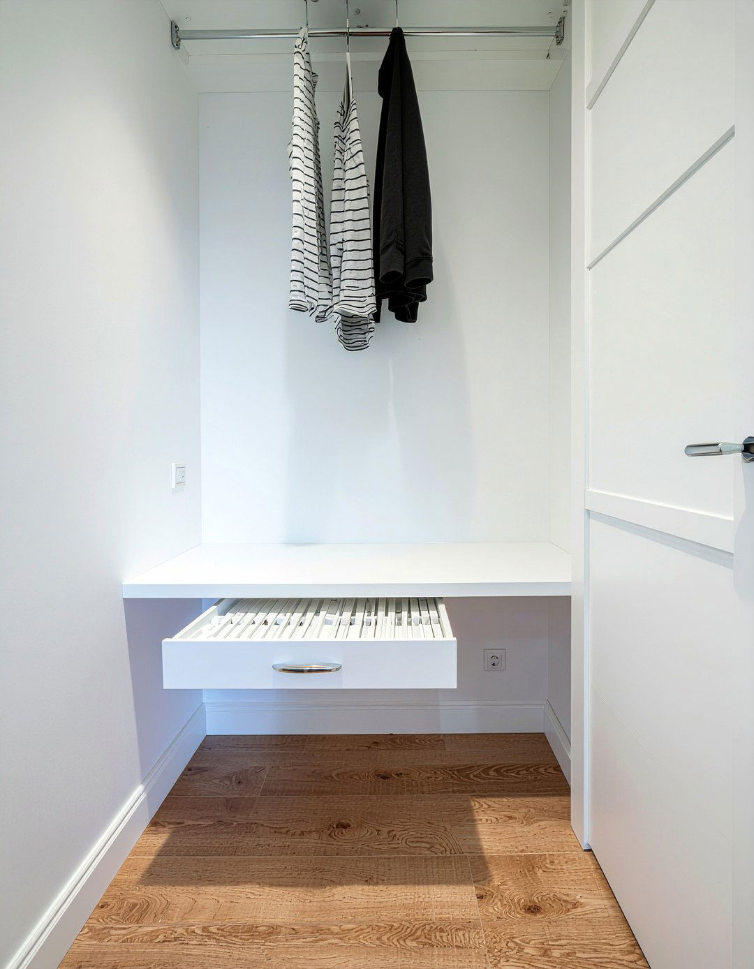 Small bedroom desk - 30 bedroom built-in desks