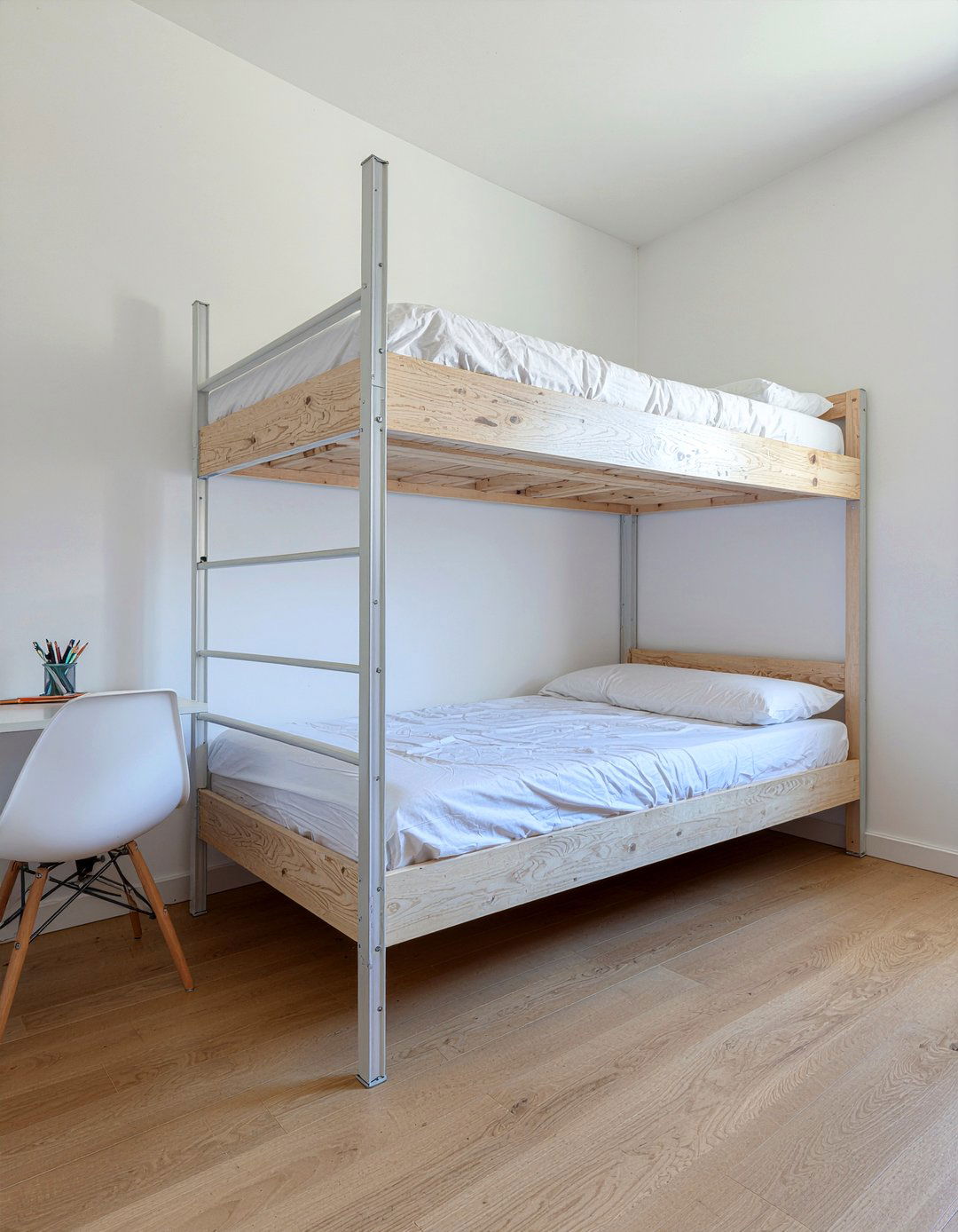 Small bedroom loft bed - 30 tiny bedroom ideas