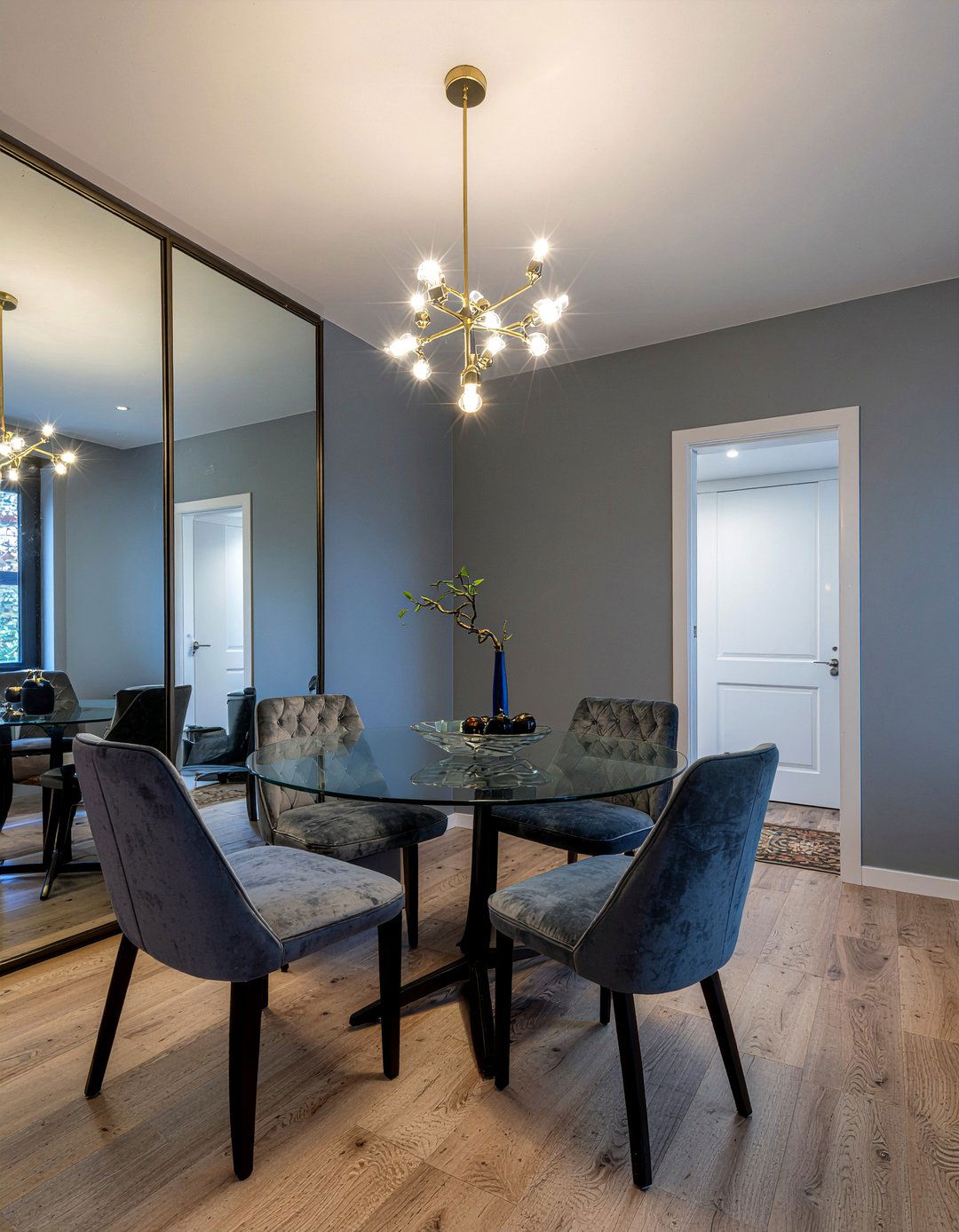 Small dark gray dining room - 30 dark gray dining room ideas