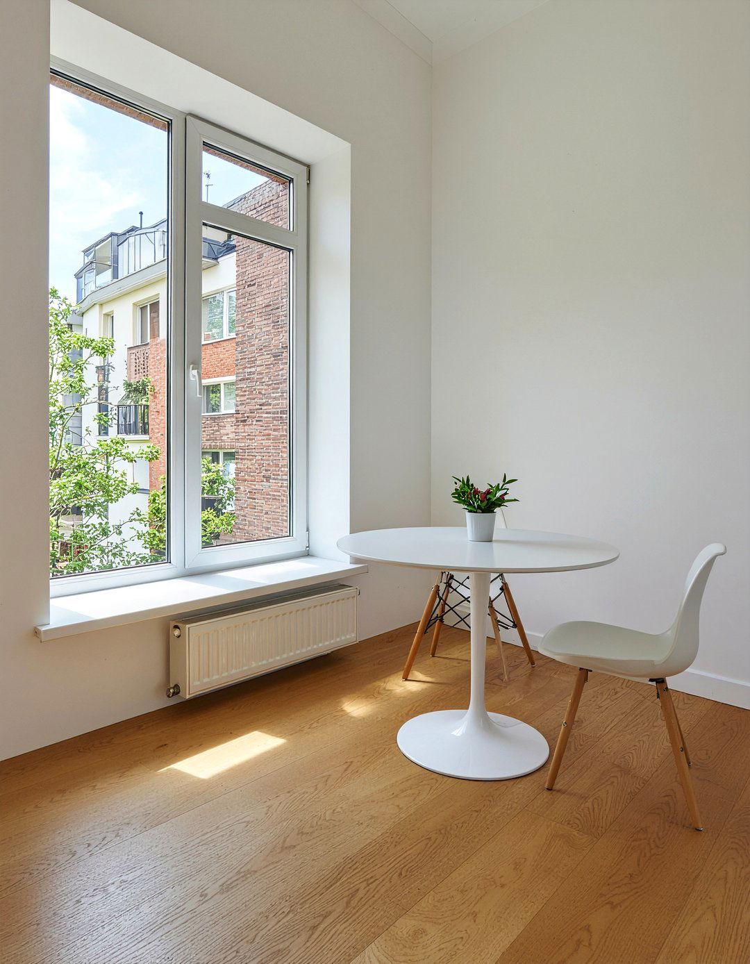 Small dining room layout - 30 bright dining room ideas