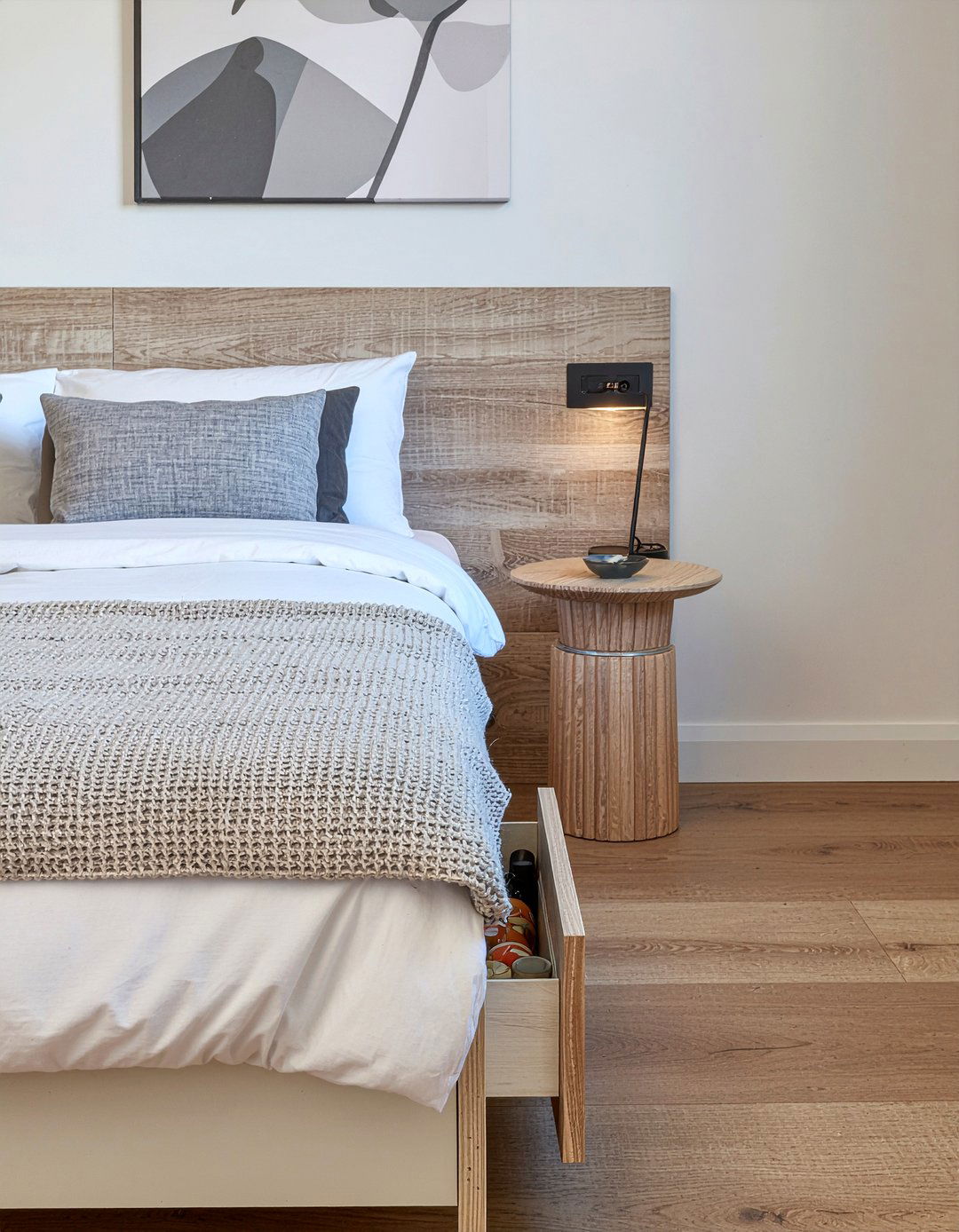 Small nightstand - 30 bedroom modern nightstands