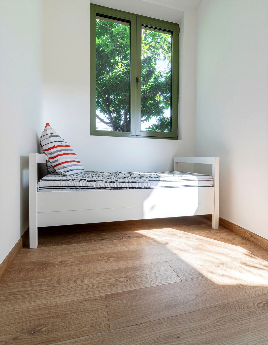 Small space daybed - 30 bedroom daybed ideas