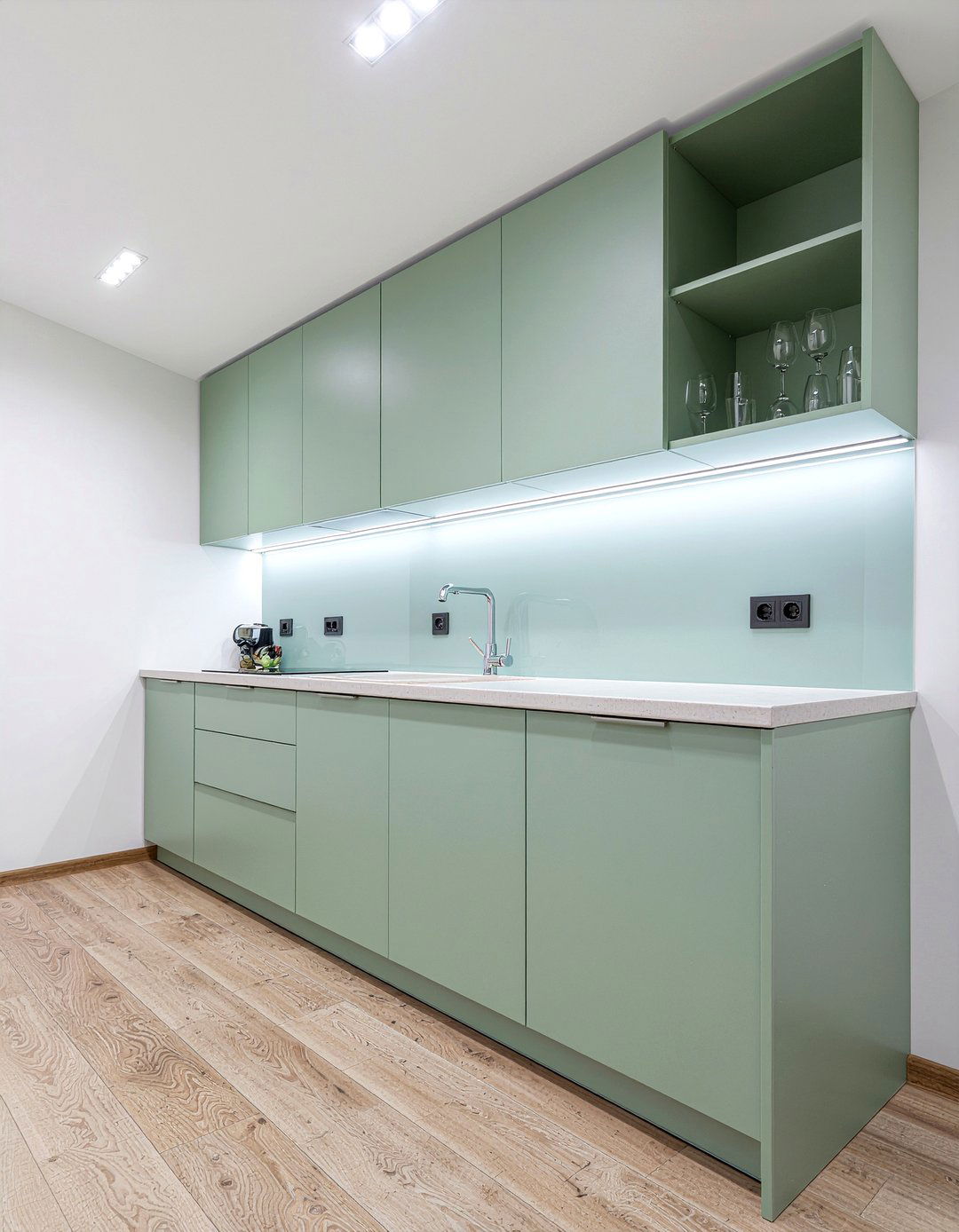 Soft Close Cabinets - 30 kitchen must-haves