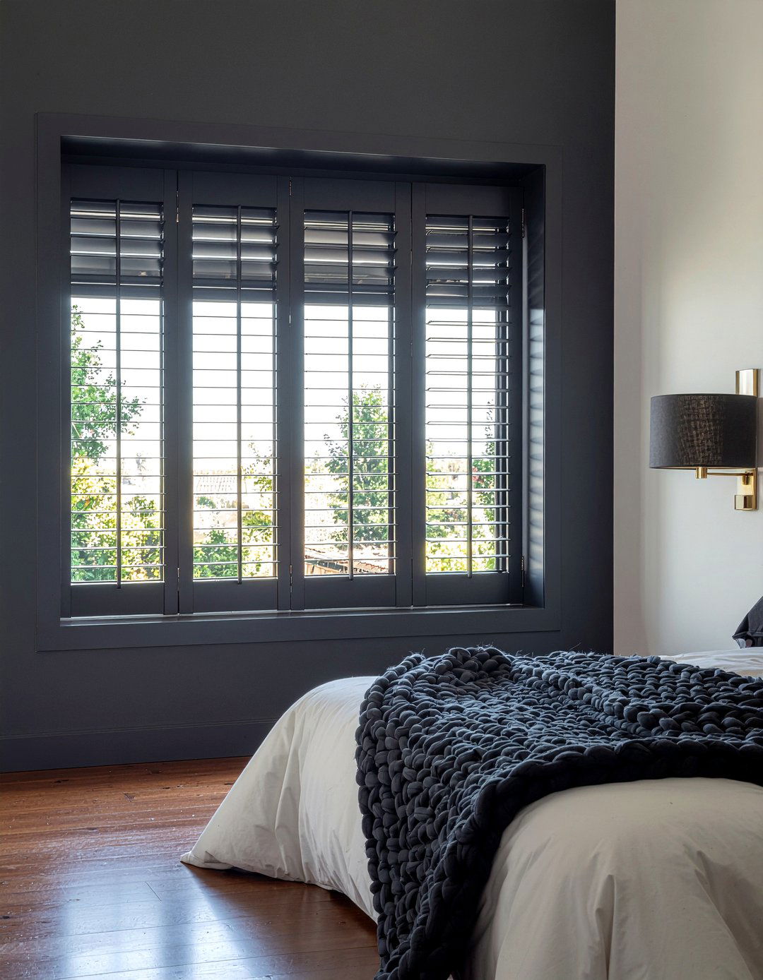 30 Stylish Bedroom Plantation Shutters for Privacy and Light