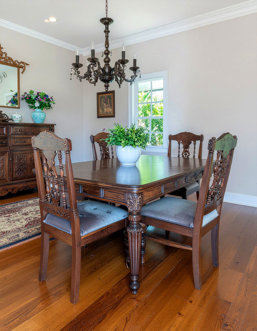 Spanish Colonial Dining Table - 30 Filipino dining room ideas