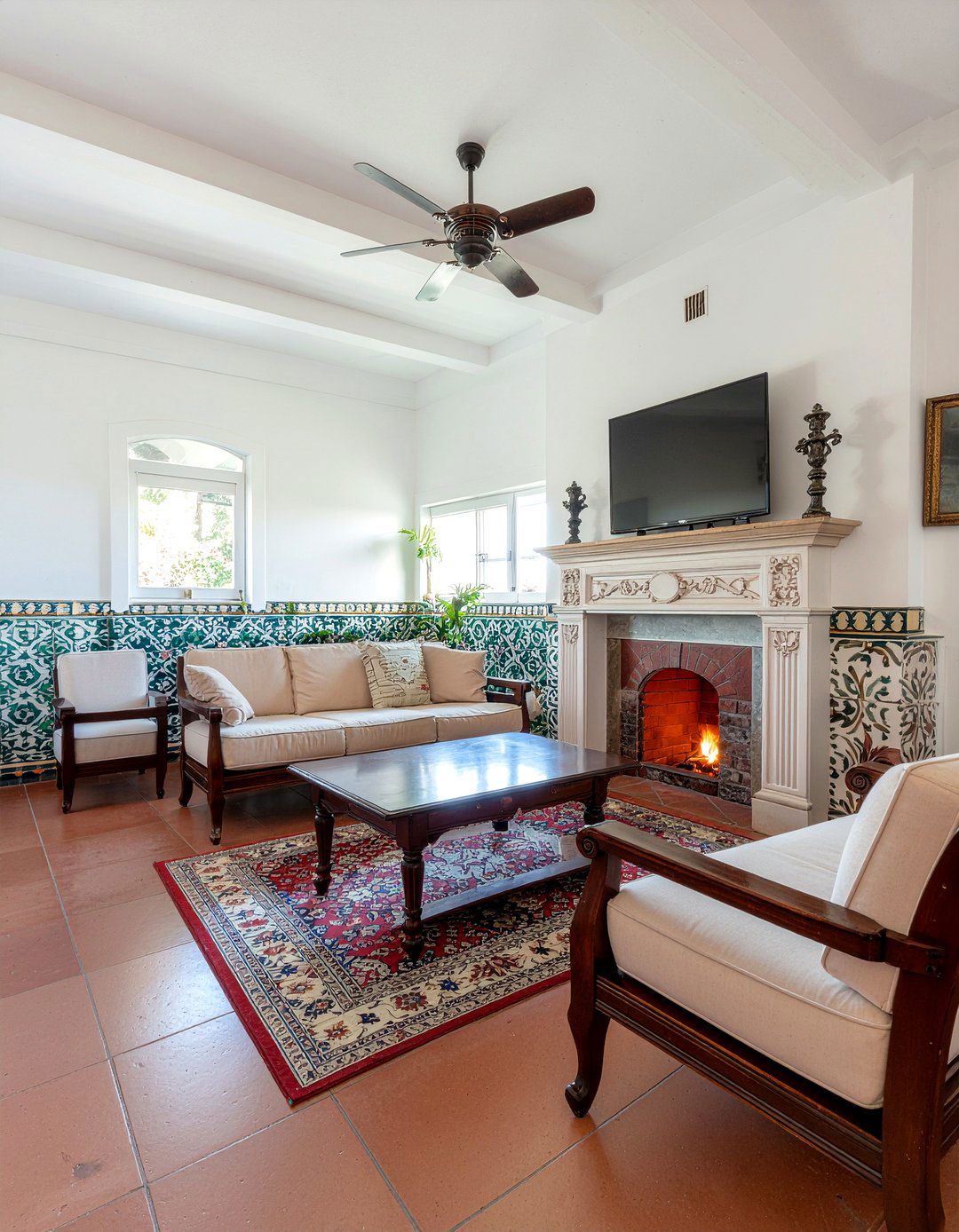 Spanish Style Living Room - 30 character home living room ideas