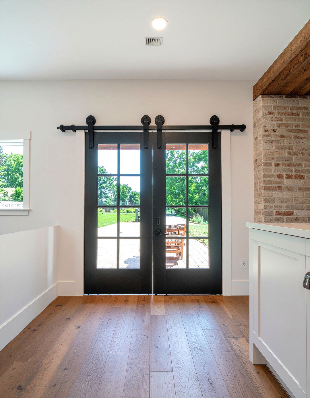 Split Barn Door - 30 kitchen barn door ideas