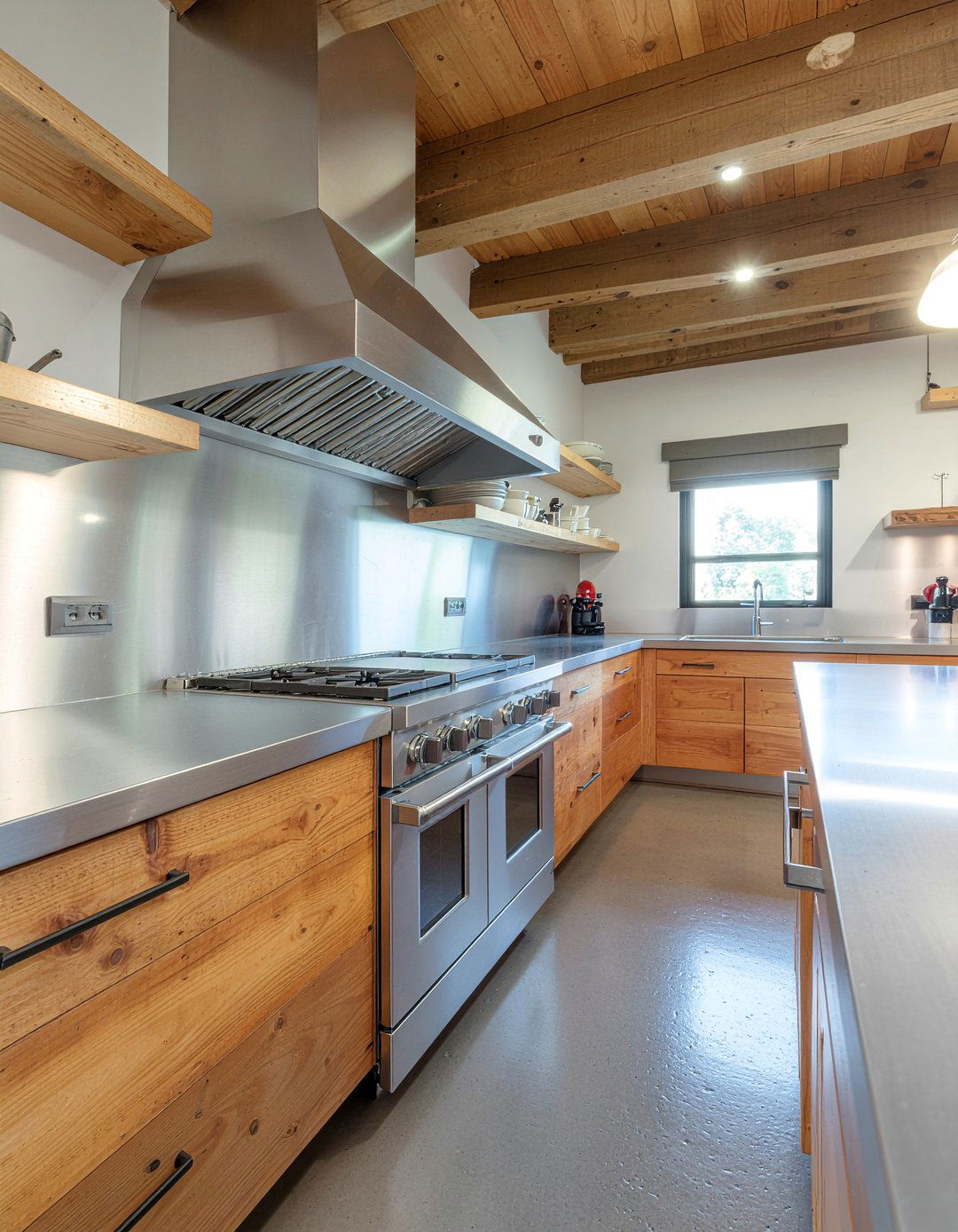 Stainless steel and wood kitchen - 30 mixed material kitchen ideas