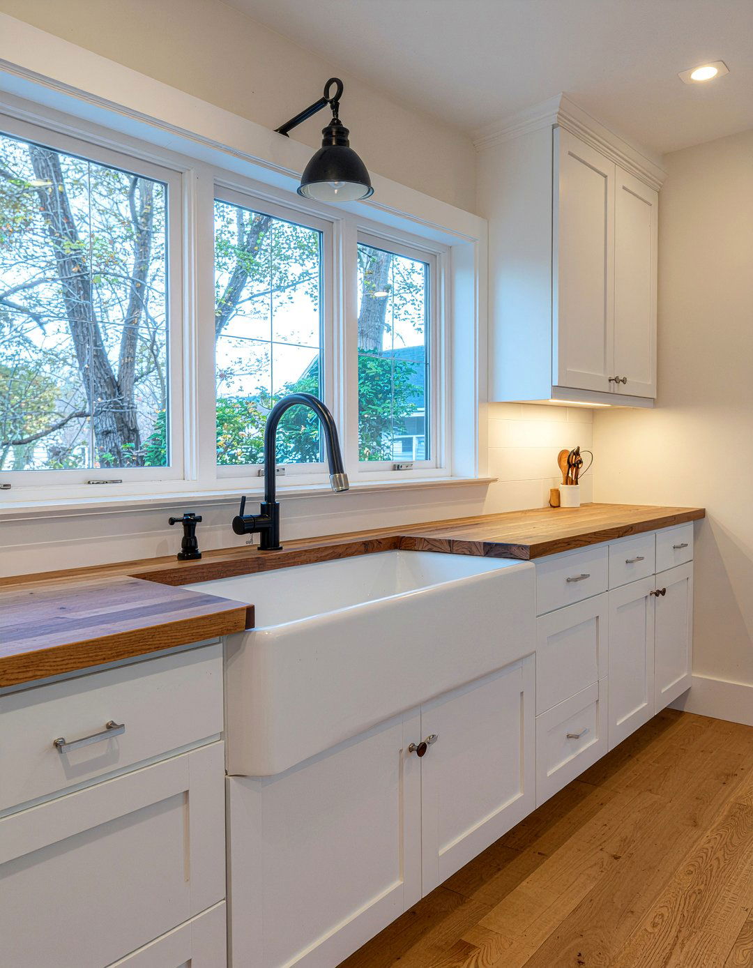 Stair Thread Edge Countertop - 30 kitchen countertop edge ideas