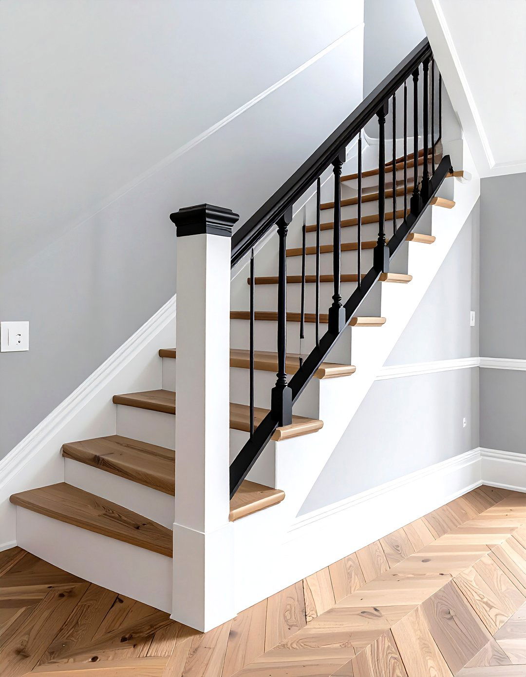Staircase Chair Rail Molding - 30 chair rail ideas