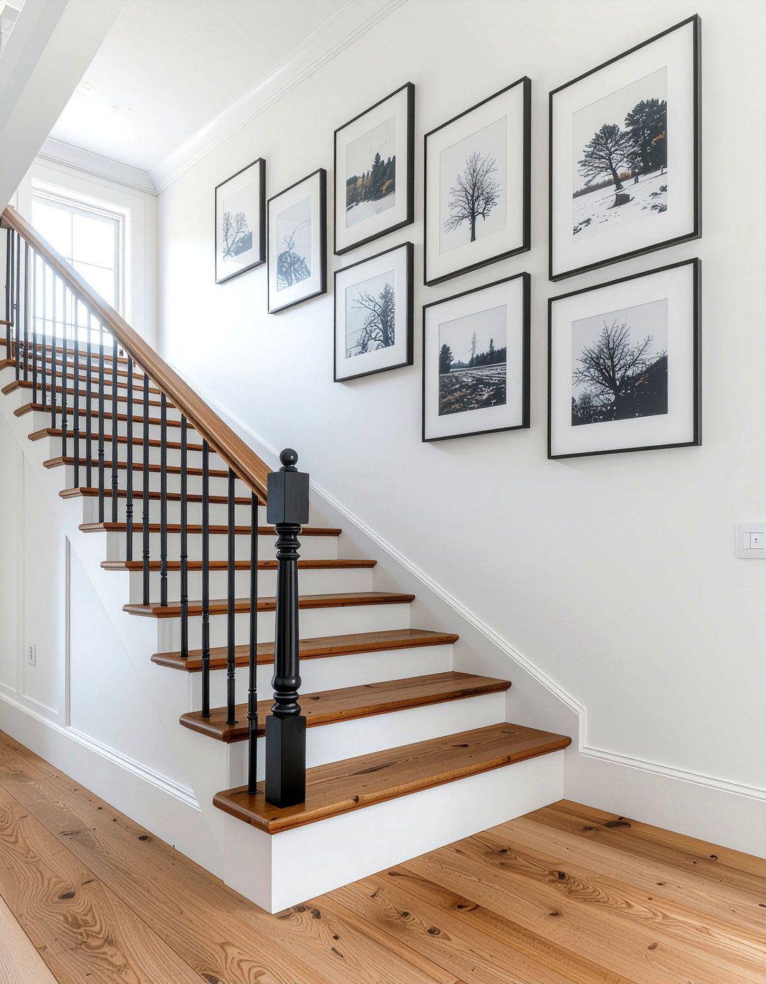 30 Creative Family Photo Decor Ideas for Your Walls