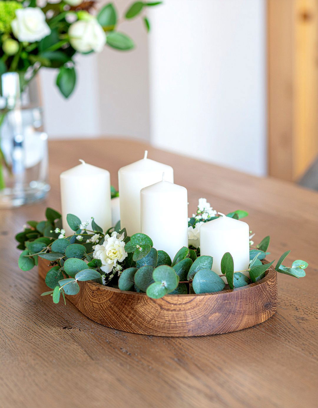 Statement Centerpiece - 30 dining room checklist ideas