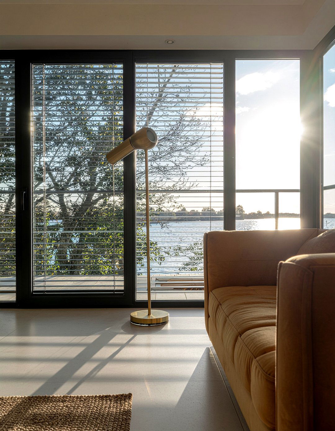 Statement Floor Lamp - 30 conservatory living room ideas