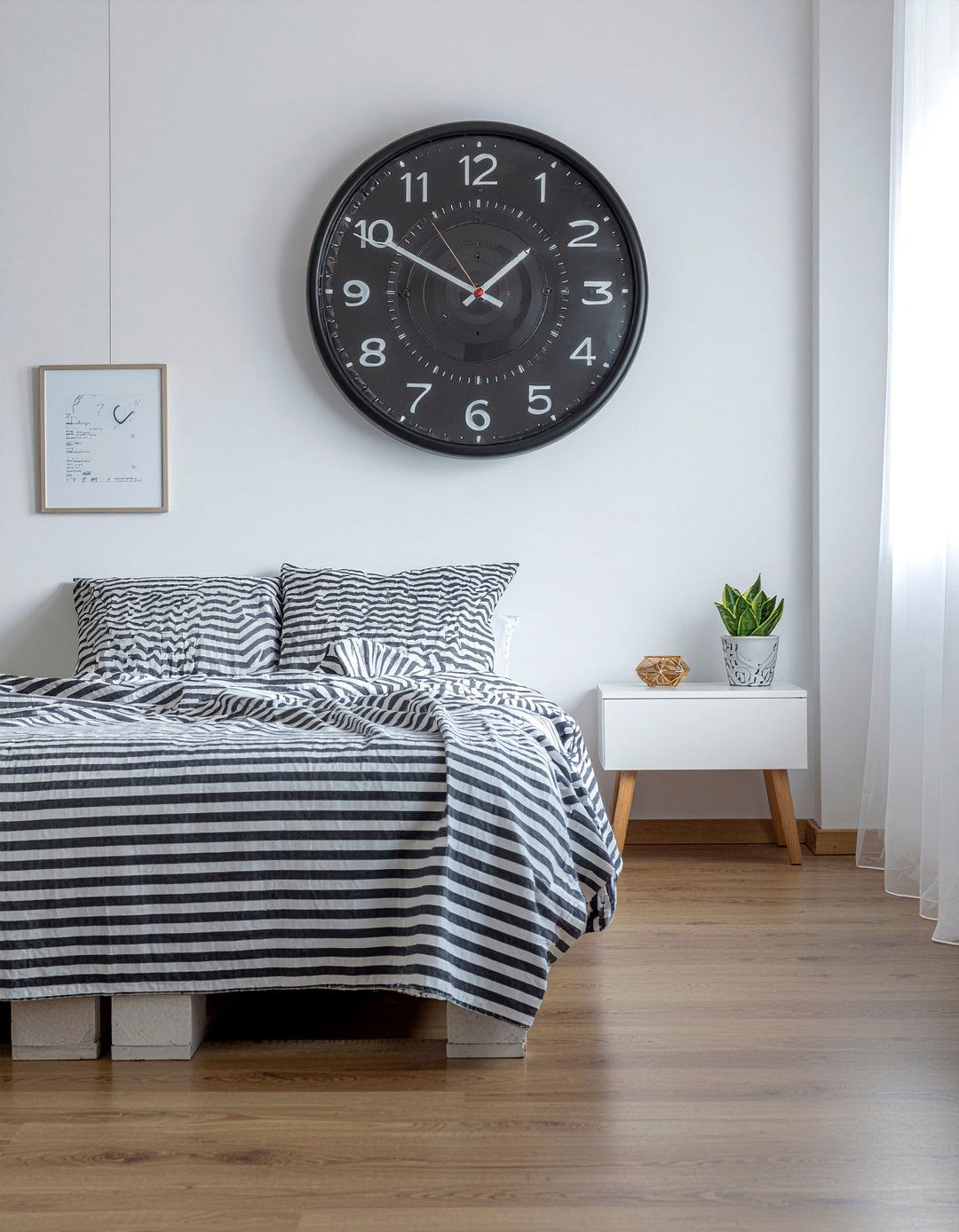 Steering Wheel Clock - 30 race car bedroom ideas