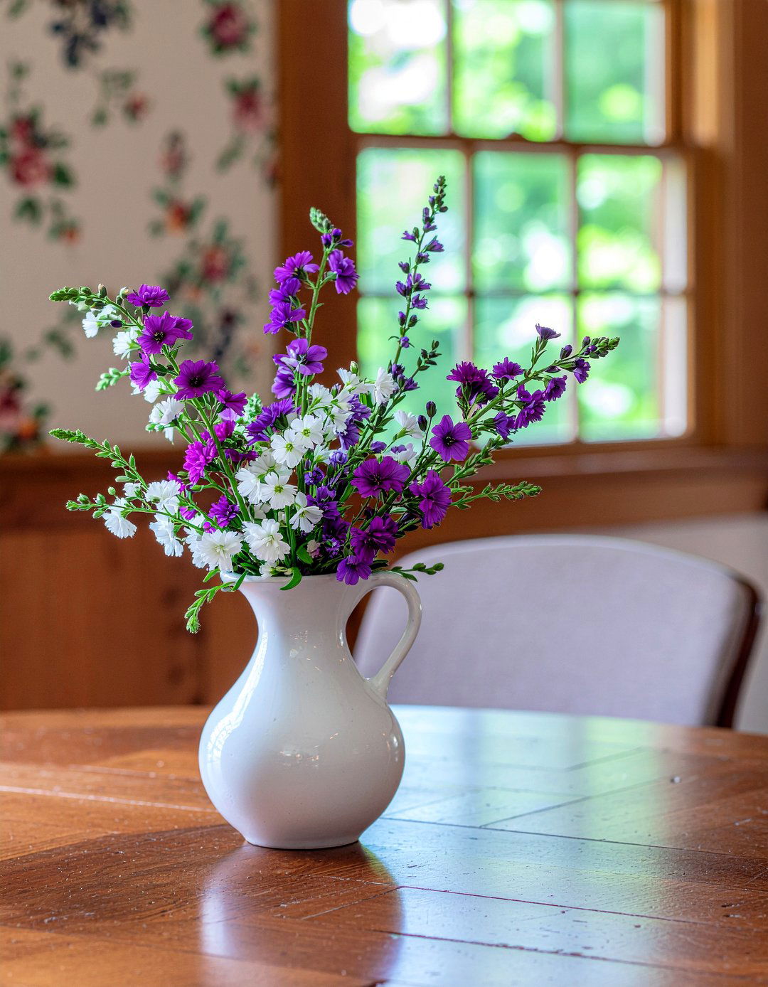 Stock Flower Arrangement - 30 dining room fresh flower ideas