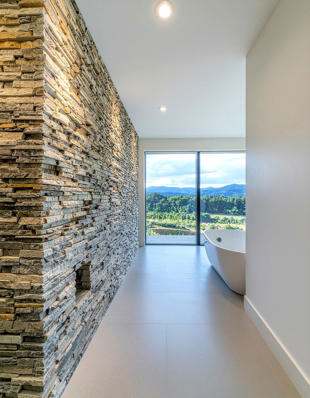 Stone accent wall - 30 mountain bathroom ideas