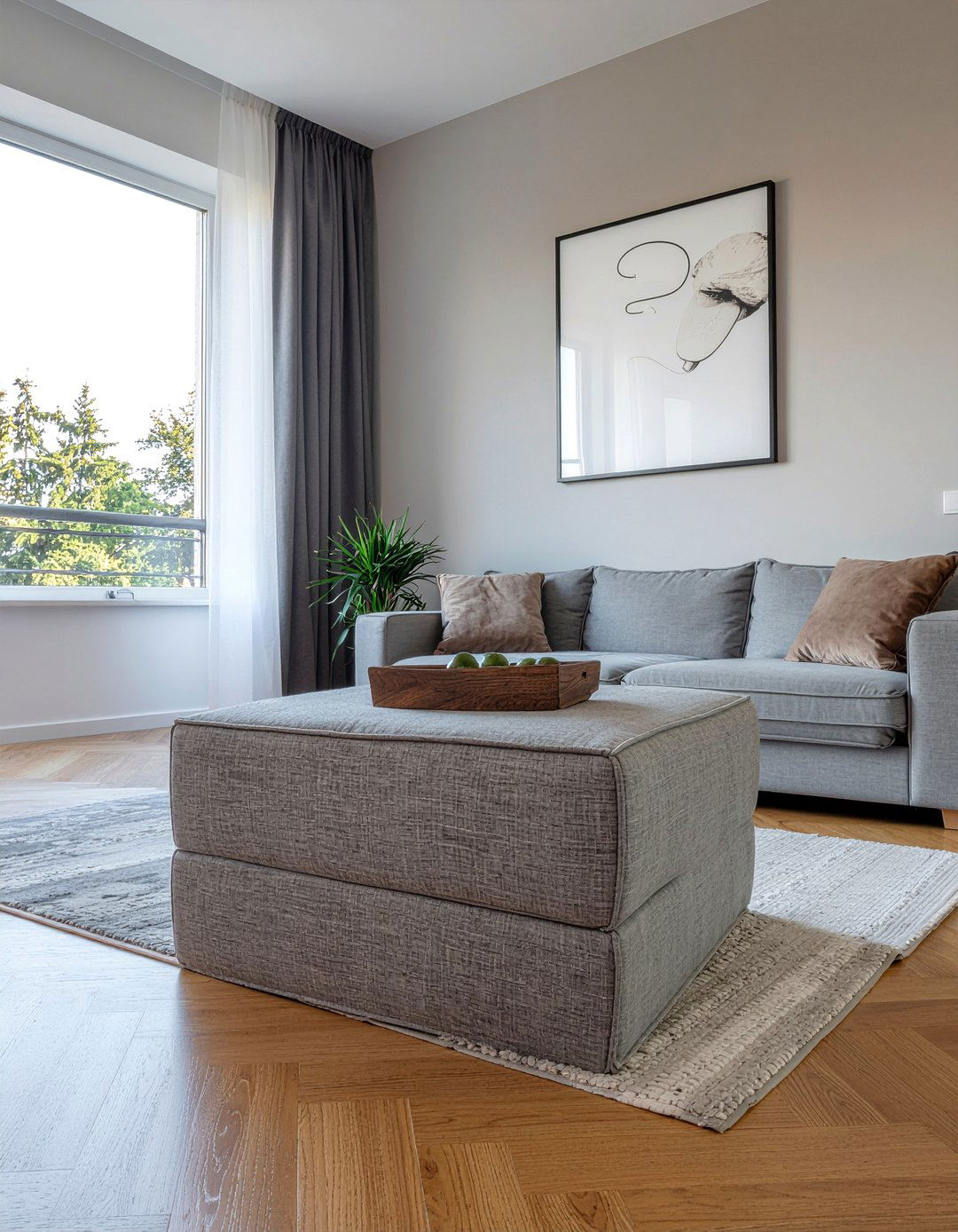 Storage ottoman coffee table - 30 renter living room ideas