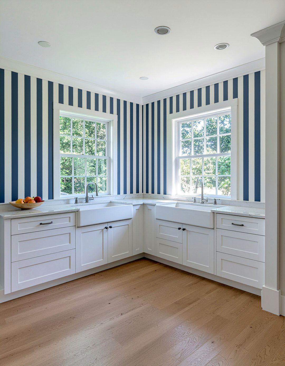 Striped Kitchen Wallpaper - 30 kitchen wallpaper ideas