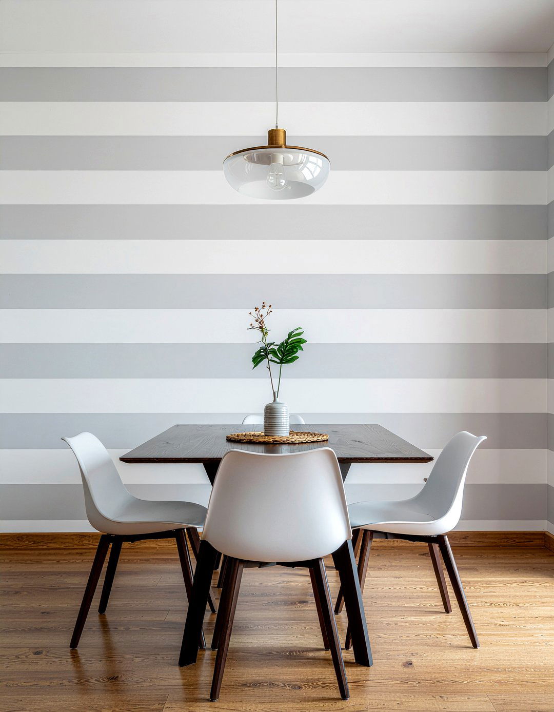 Striped dining room wallpaper - 30 dining room wallpaper accent ideas