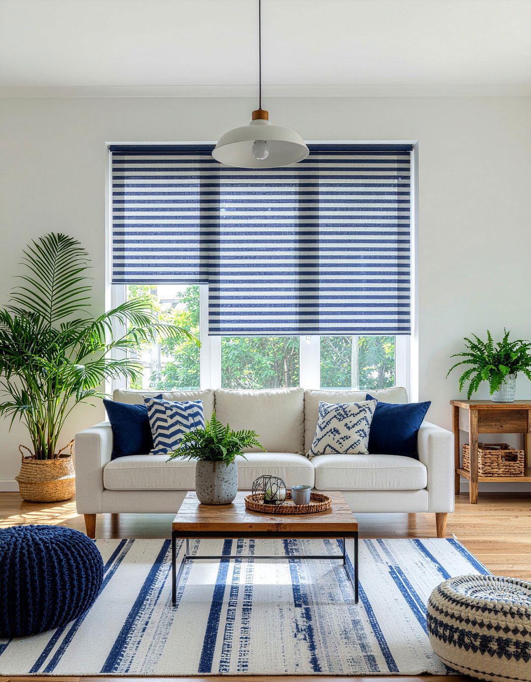 Striped roller blinds - 30 living room roller blinds