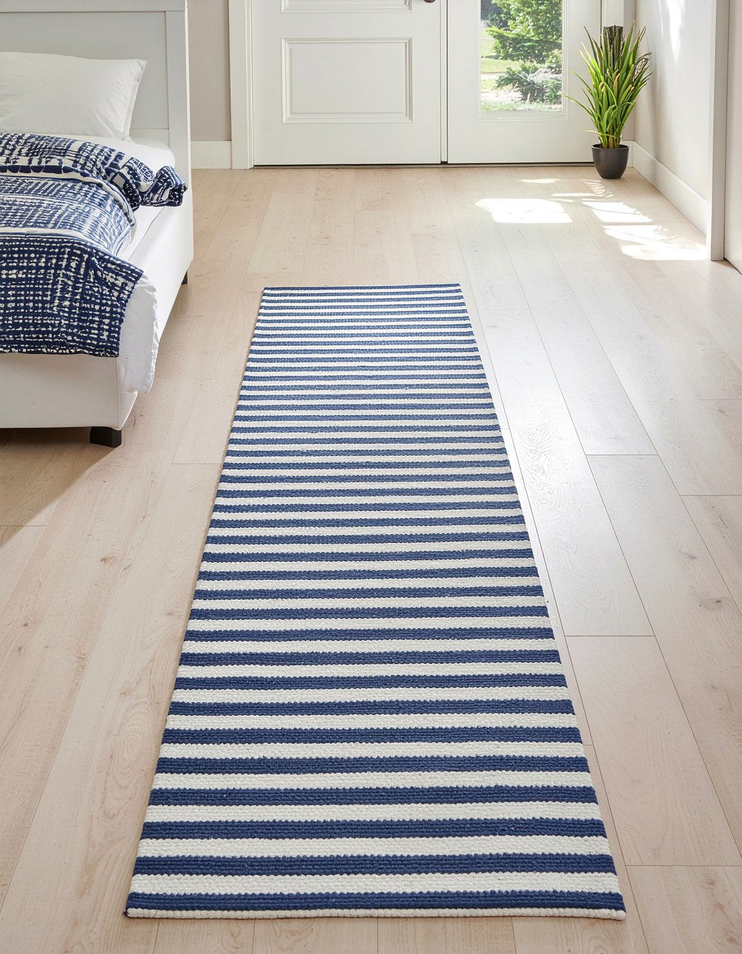 Striped runner rug - 30 bedroom runner rugs