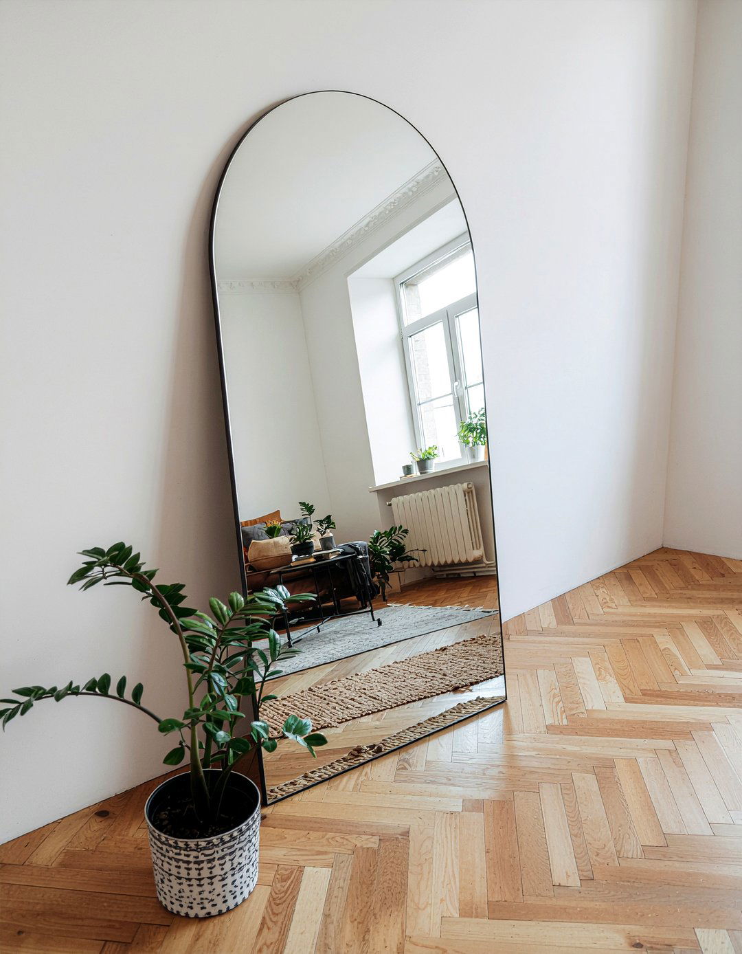 Studio Apartment Mirror Wall - 30 studio apartment bedroom ideas