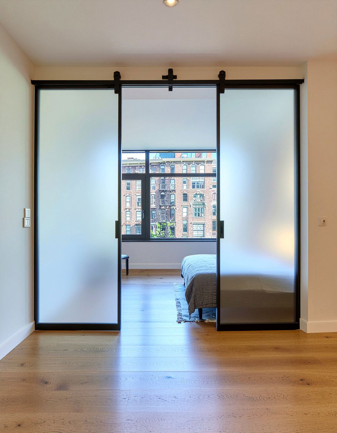 Studio Apartment Sliding Door - 30 studio apartment bedroom ideas