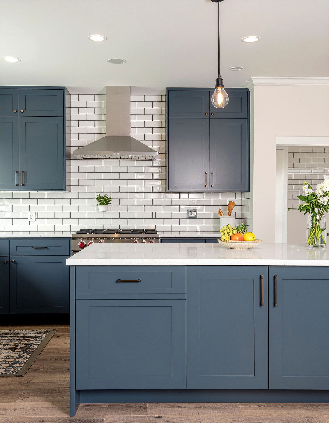 Subway Tile Backsplash - 30 signature kitchen ideas