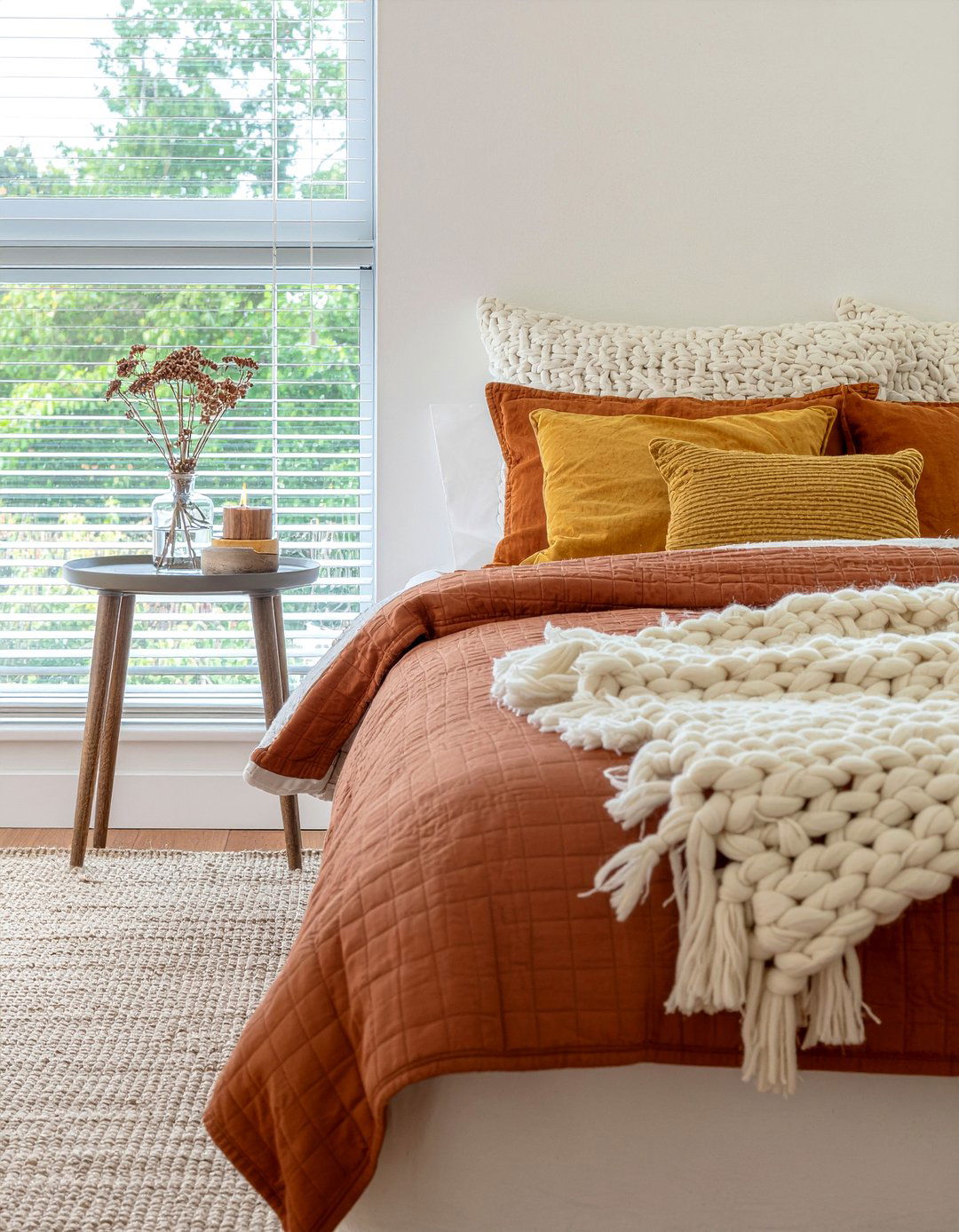 Summer To Fall Bedroom - 30 bedroom transition ideas