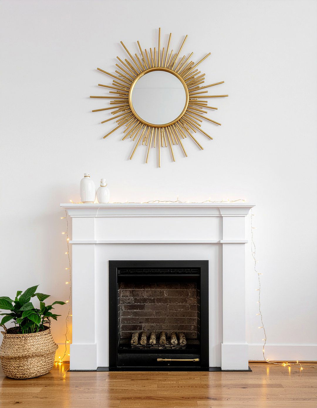Sunburst Mirror Above Mantel - 30 living room mirror placement ideas