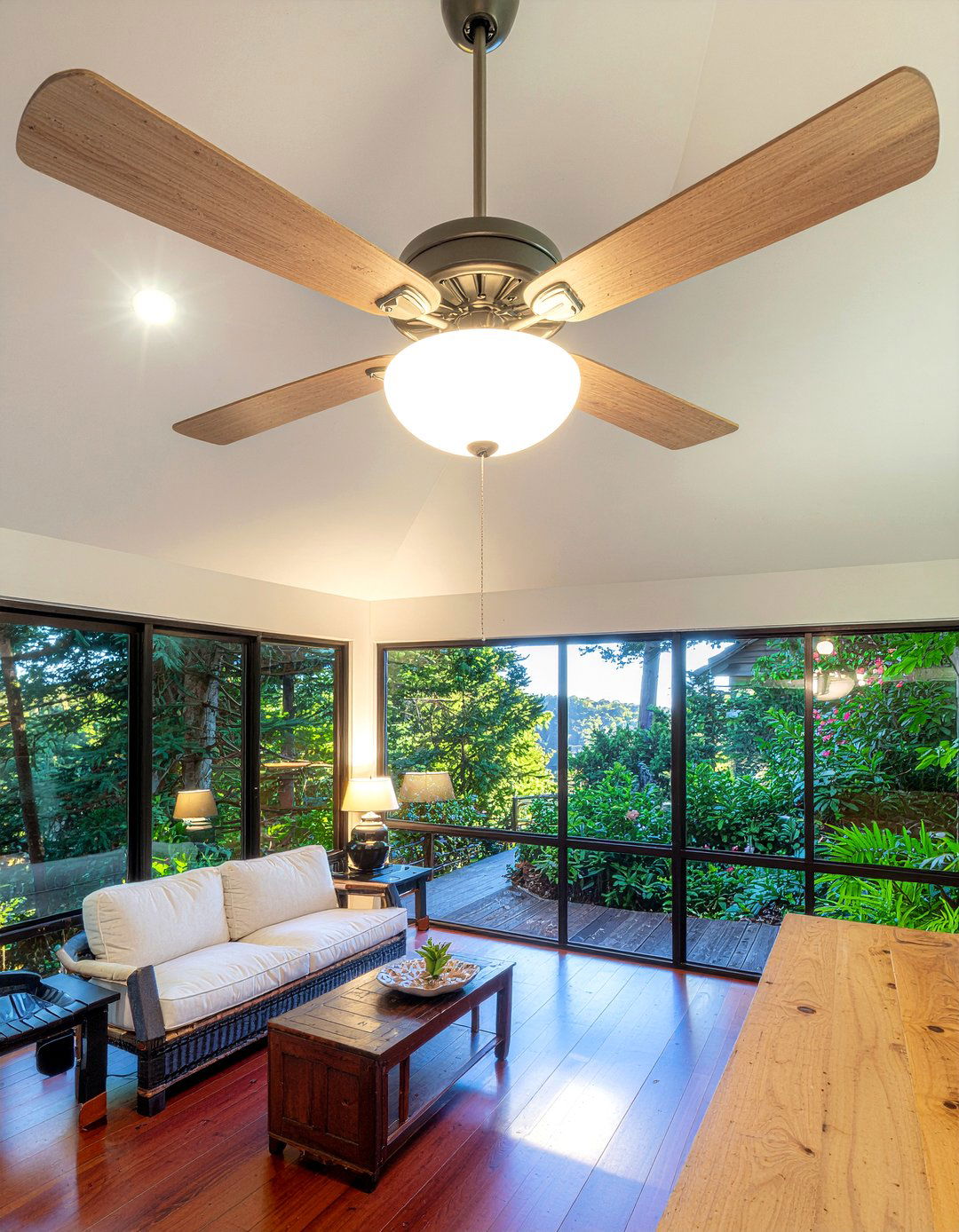 Sunroom Ceiling Fan - 30 sunroom living room ideas