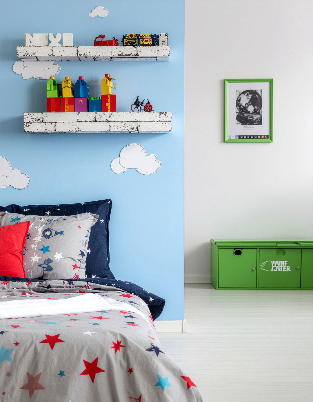 Super Mario Bedroom - 30 geek bedroom ideas