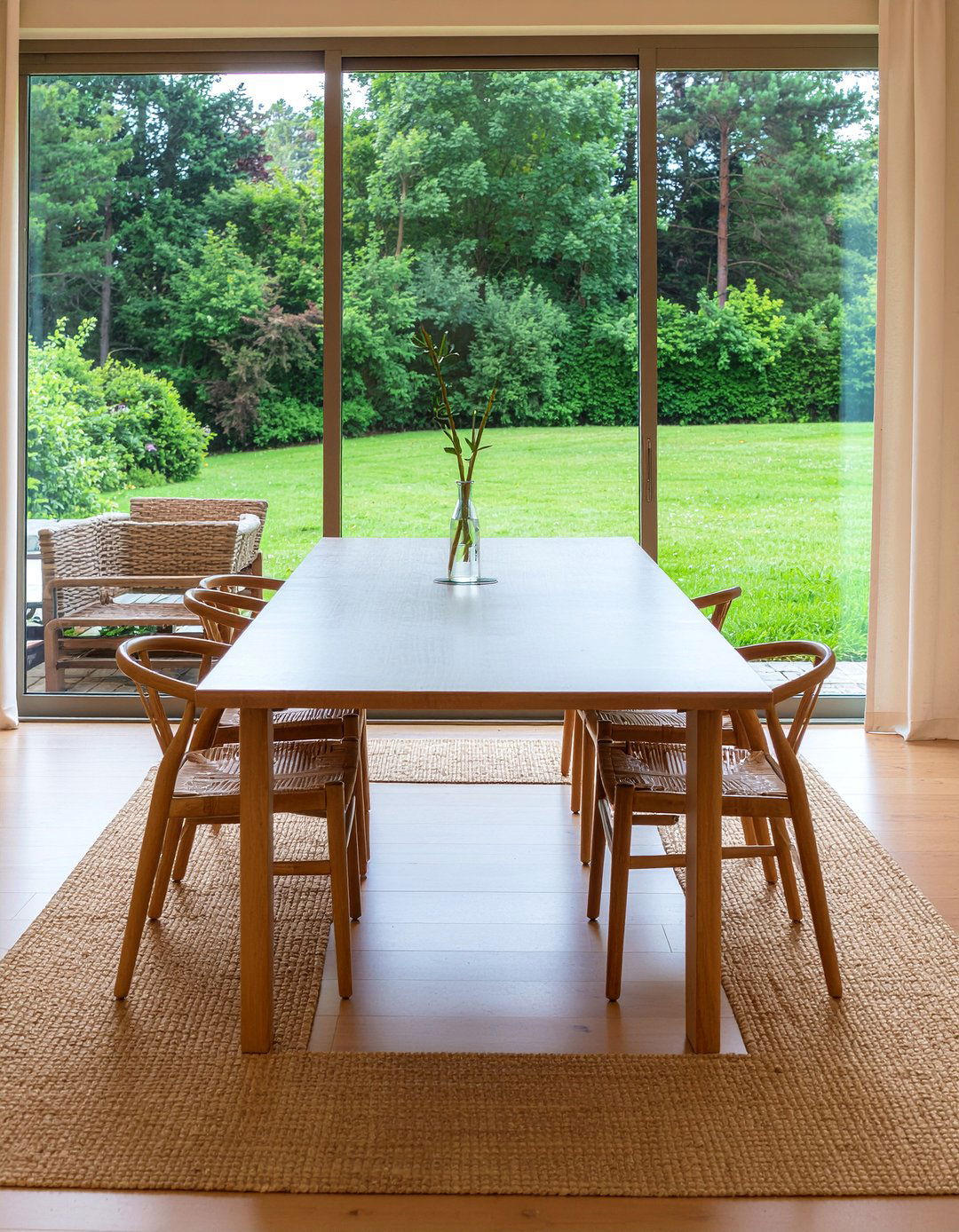 Sustainable Dining Furniture - 30 dining room emerging trend ideas