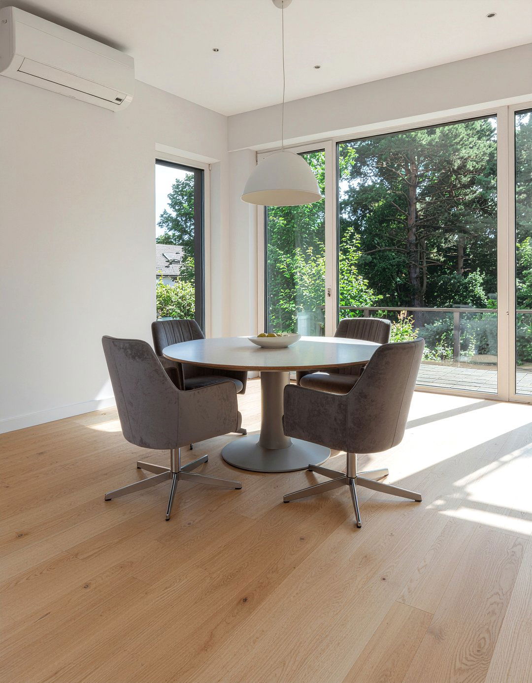 30 Sophisticated Captain Dining Chair Ideas for Your Home