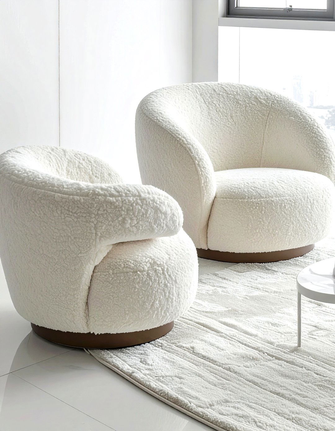 Swivel accent chairs - 30 living room hosting ideas