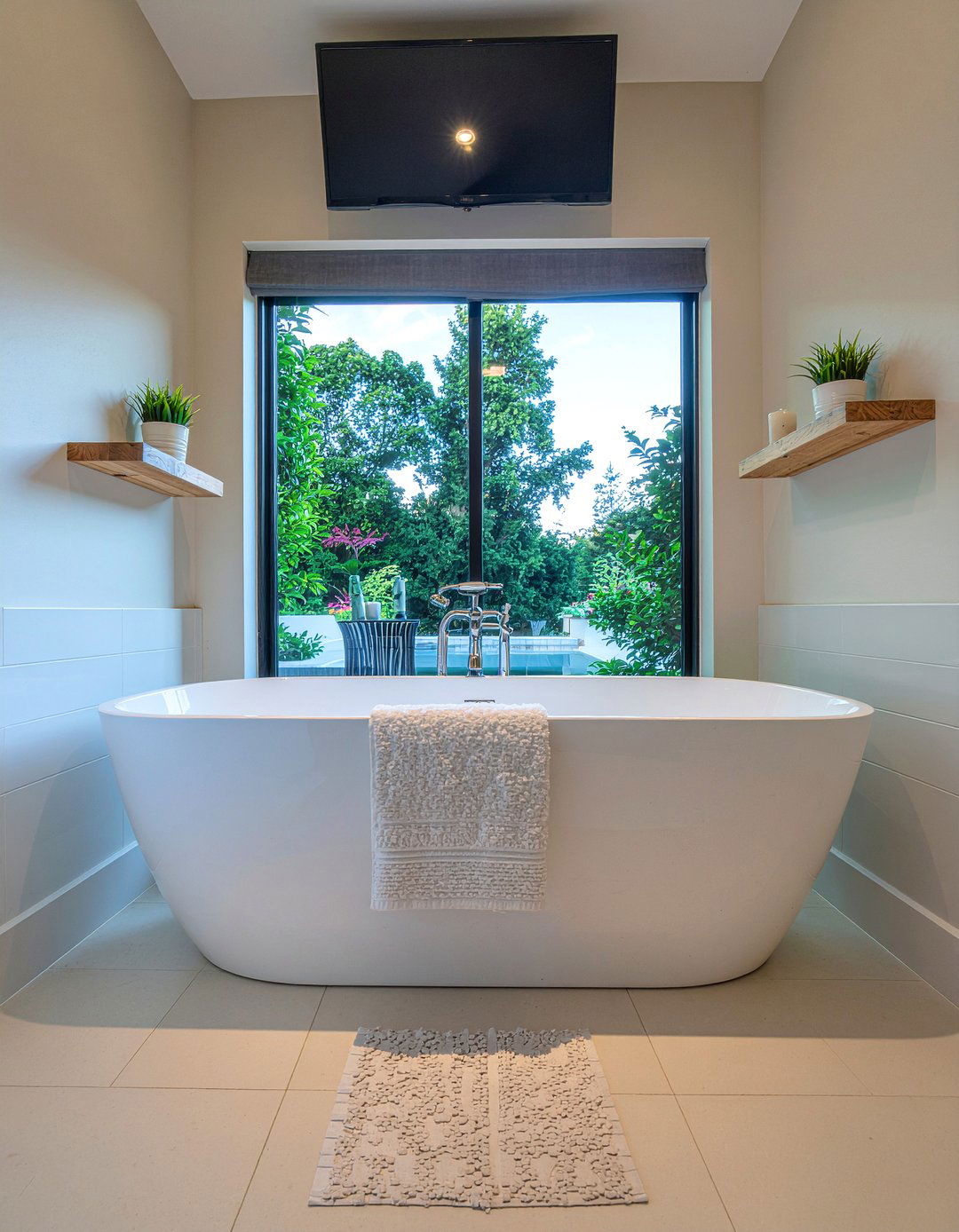 TV Above Bathtub - 30 bathroom TV ideas