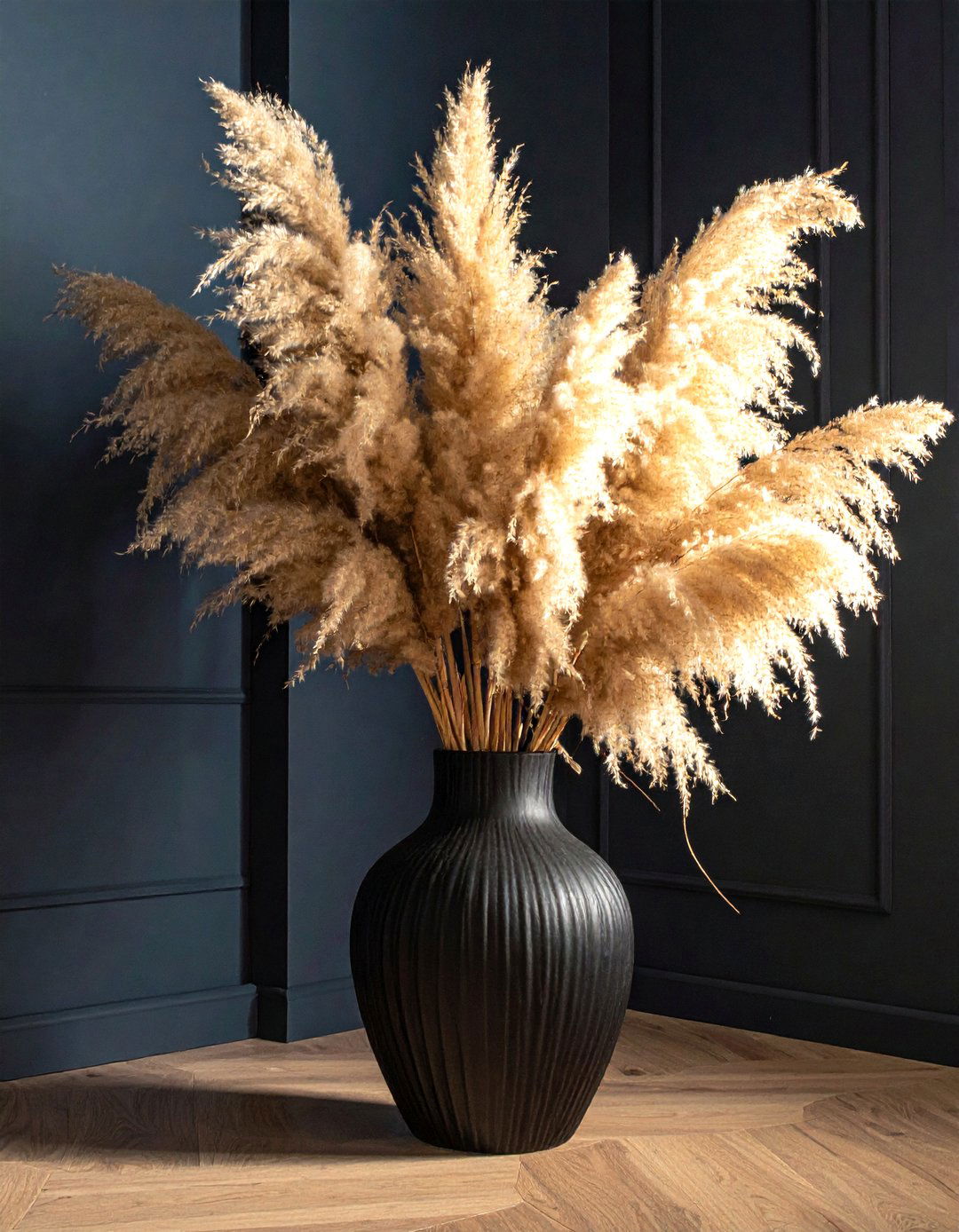 Tall Floor Vase - 30 twilight dining room ideas