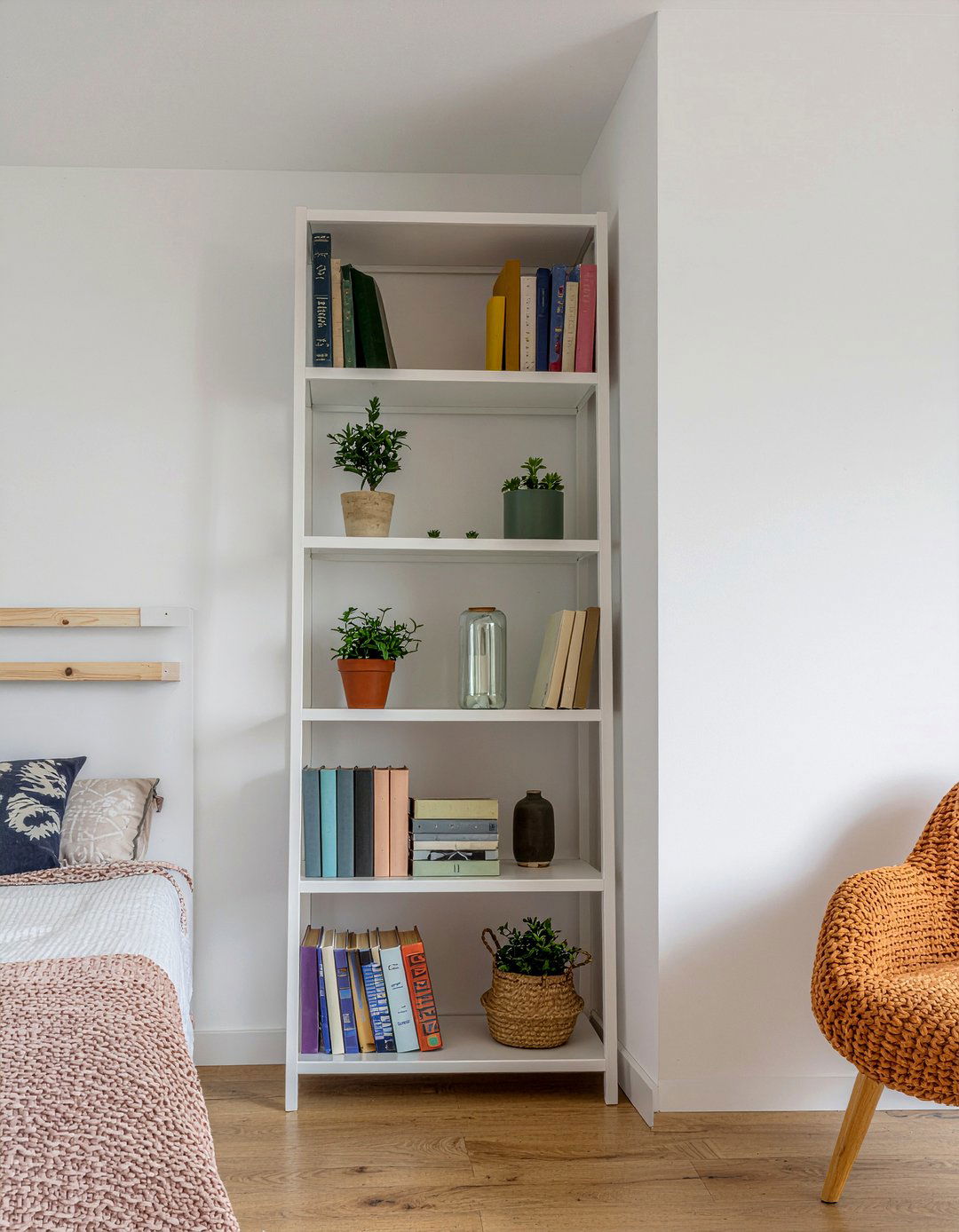 Tall Narrow Bookshelf - 30 narrow bedroom ideas