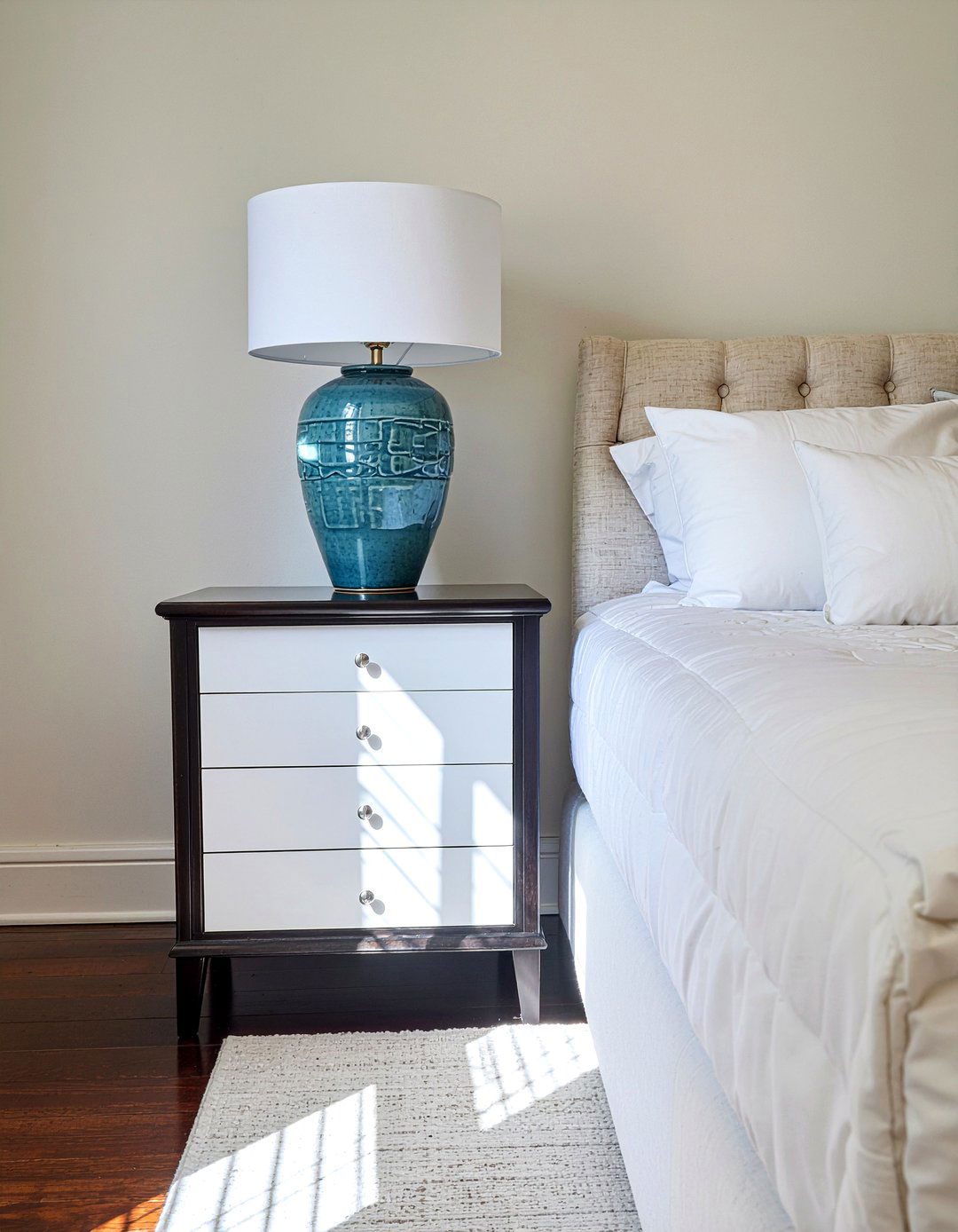 Tall nightstand - 30 bedroom modern nightstands