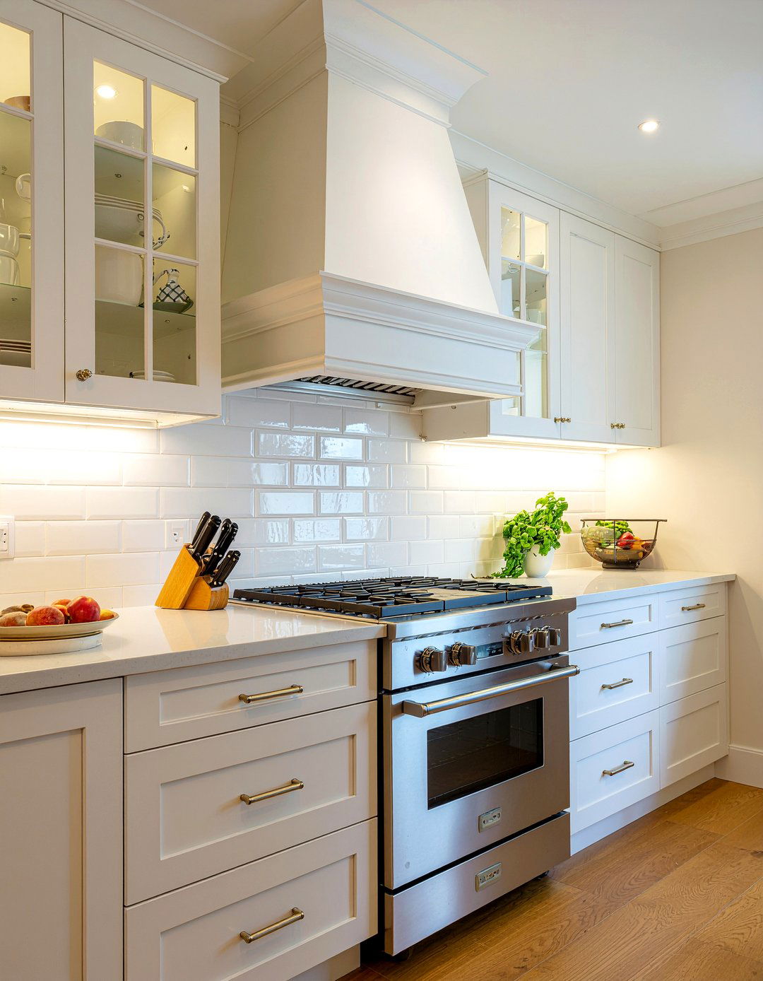 Tapered Plaster Hood - 30 plaster hood kitchen ideas