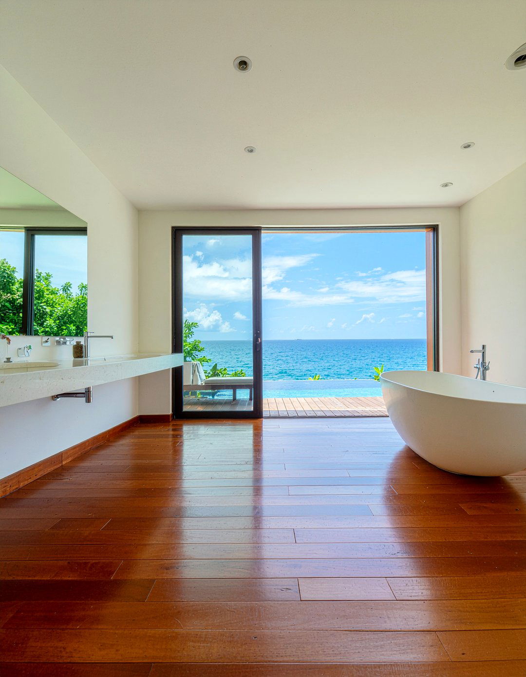 Teak Wood Flooring - 30 jungle bathroom ideas