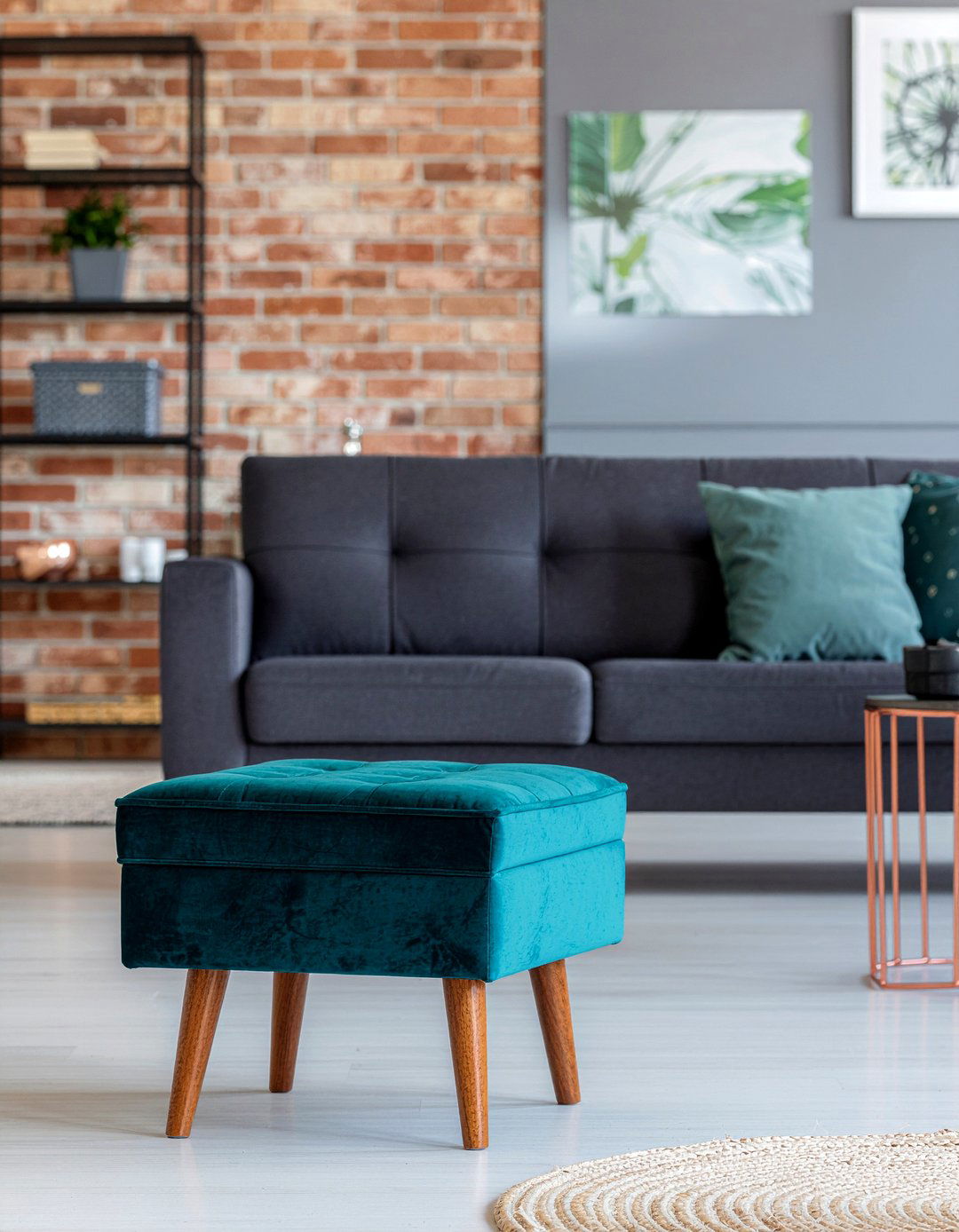 Teal velvet ottoman - 30 living room velvet ottoman ideas