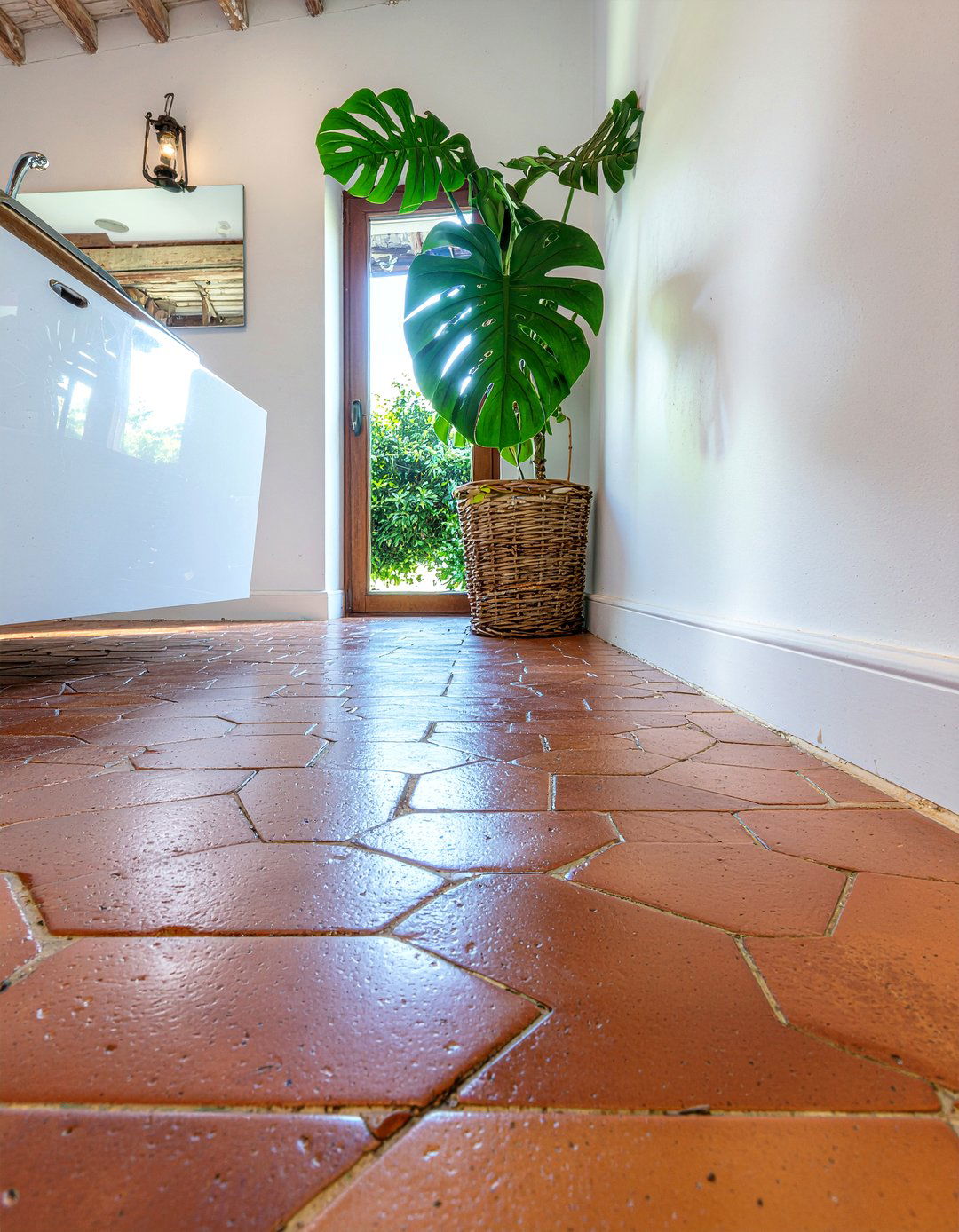 Terracotta Bathroom Floor - 30 nature-inspired bathroom ideas