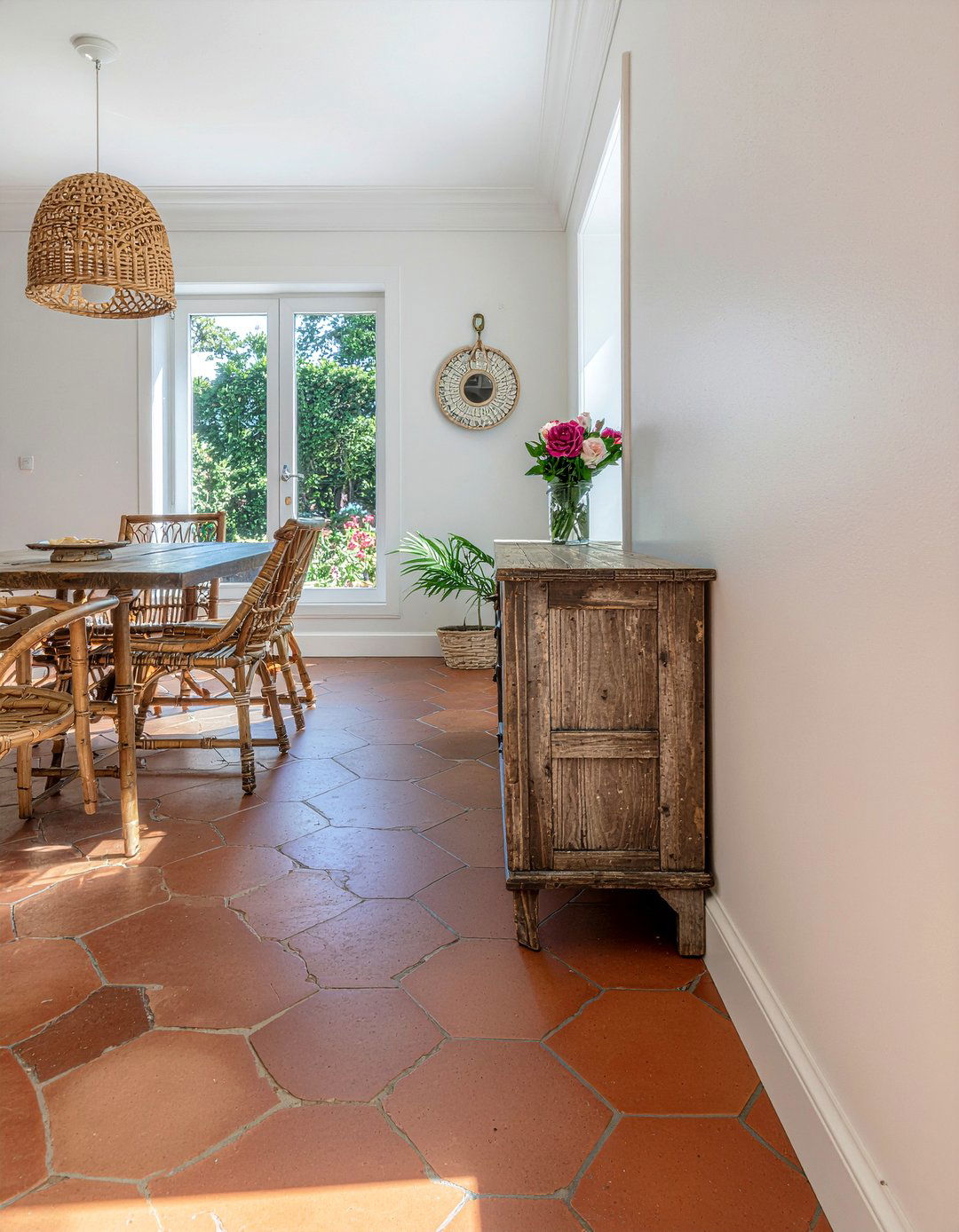 Terracotta Floor Tile - 30 Mexican dining room ideas