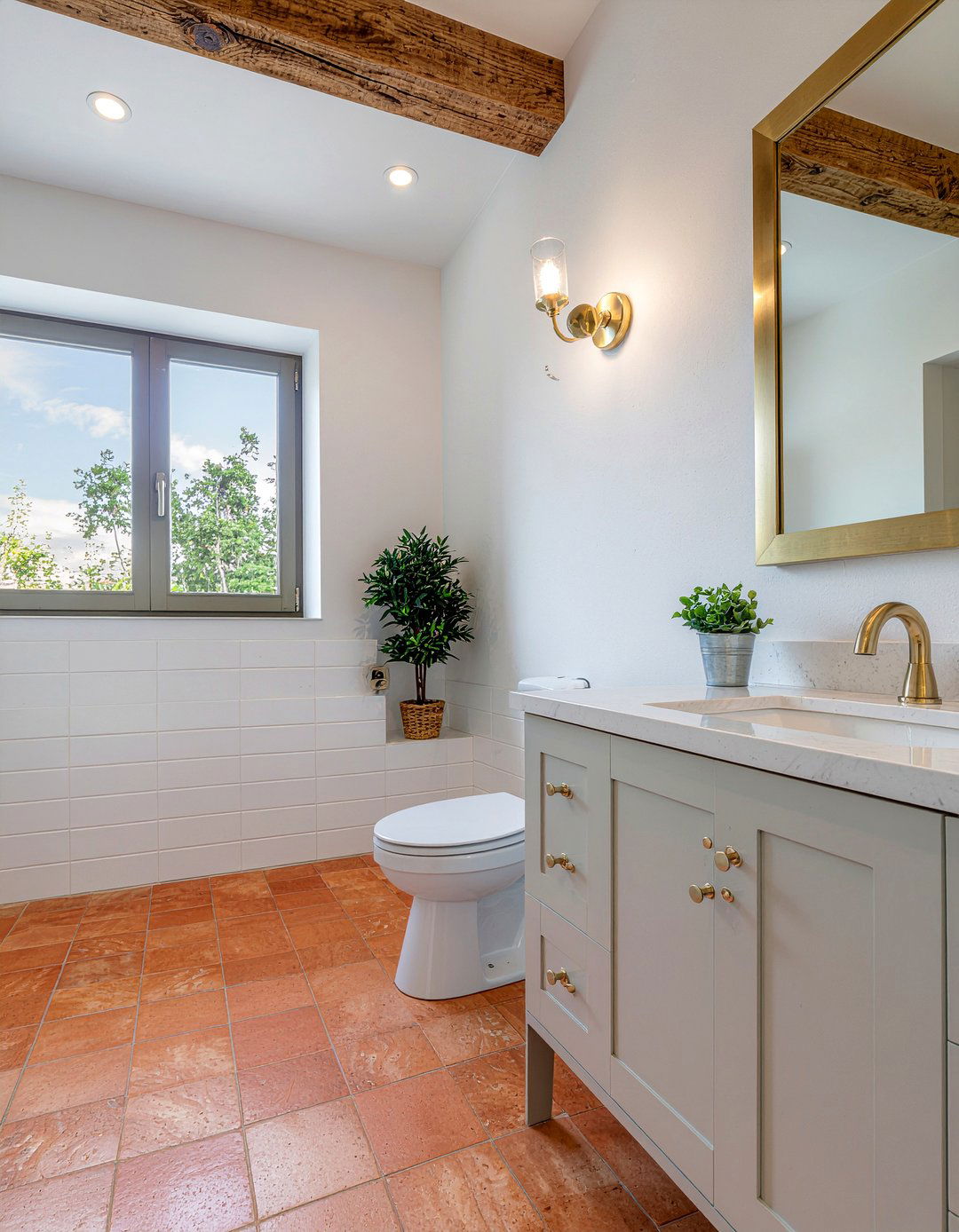 Terracotta bathroom tile - 30 primary bathroom ideas